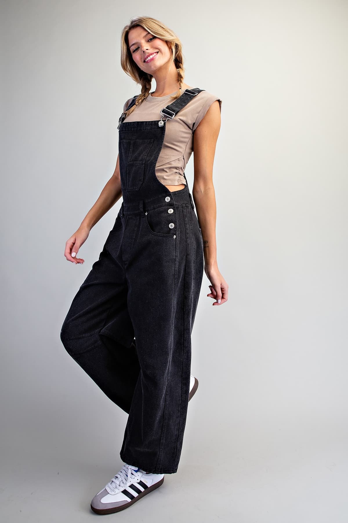 BH17497 - ASH BLACK