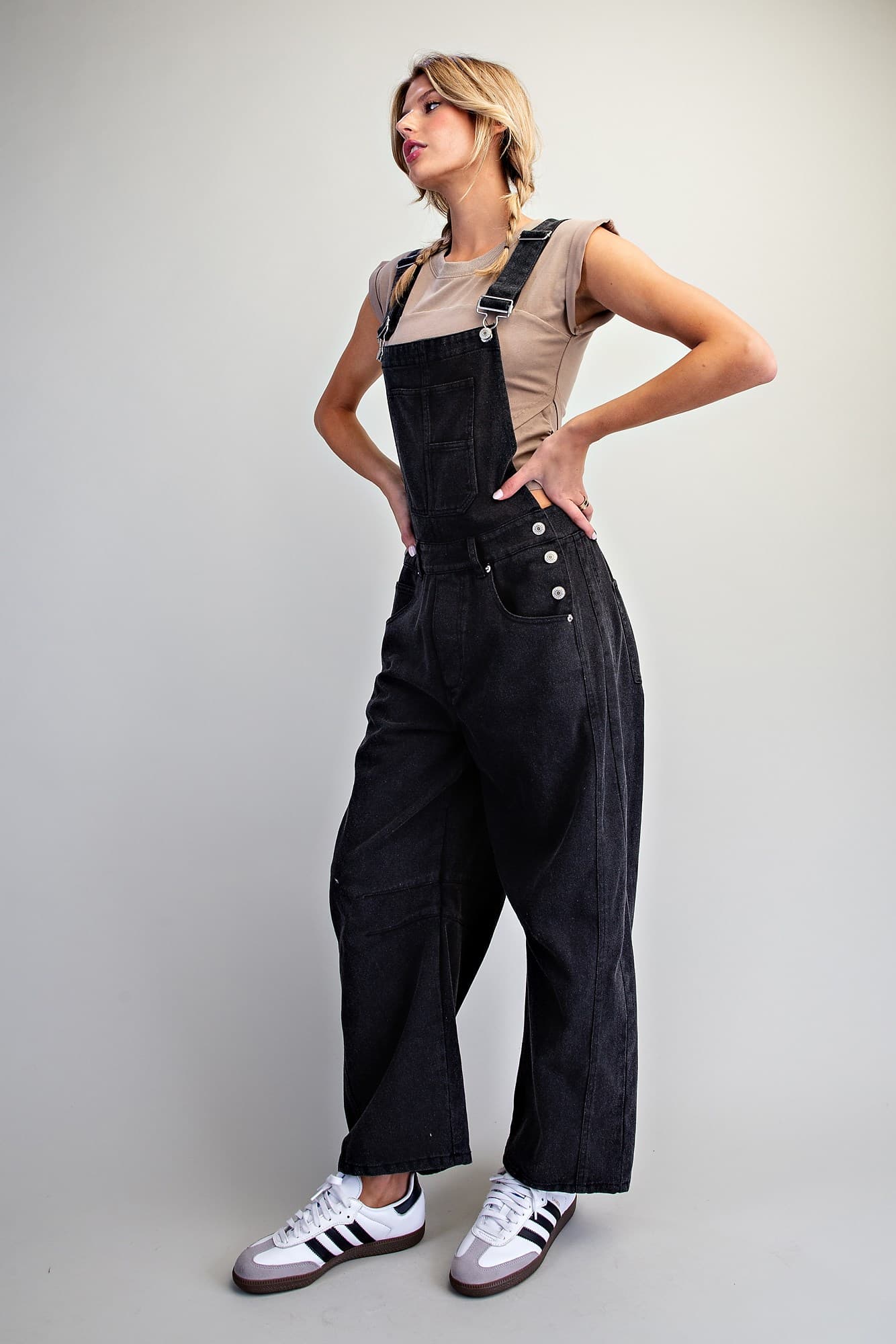 BH17497 - ASH BLACK