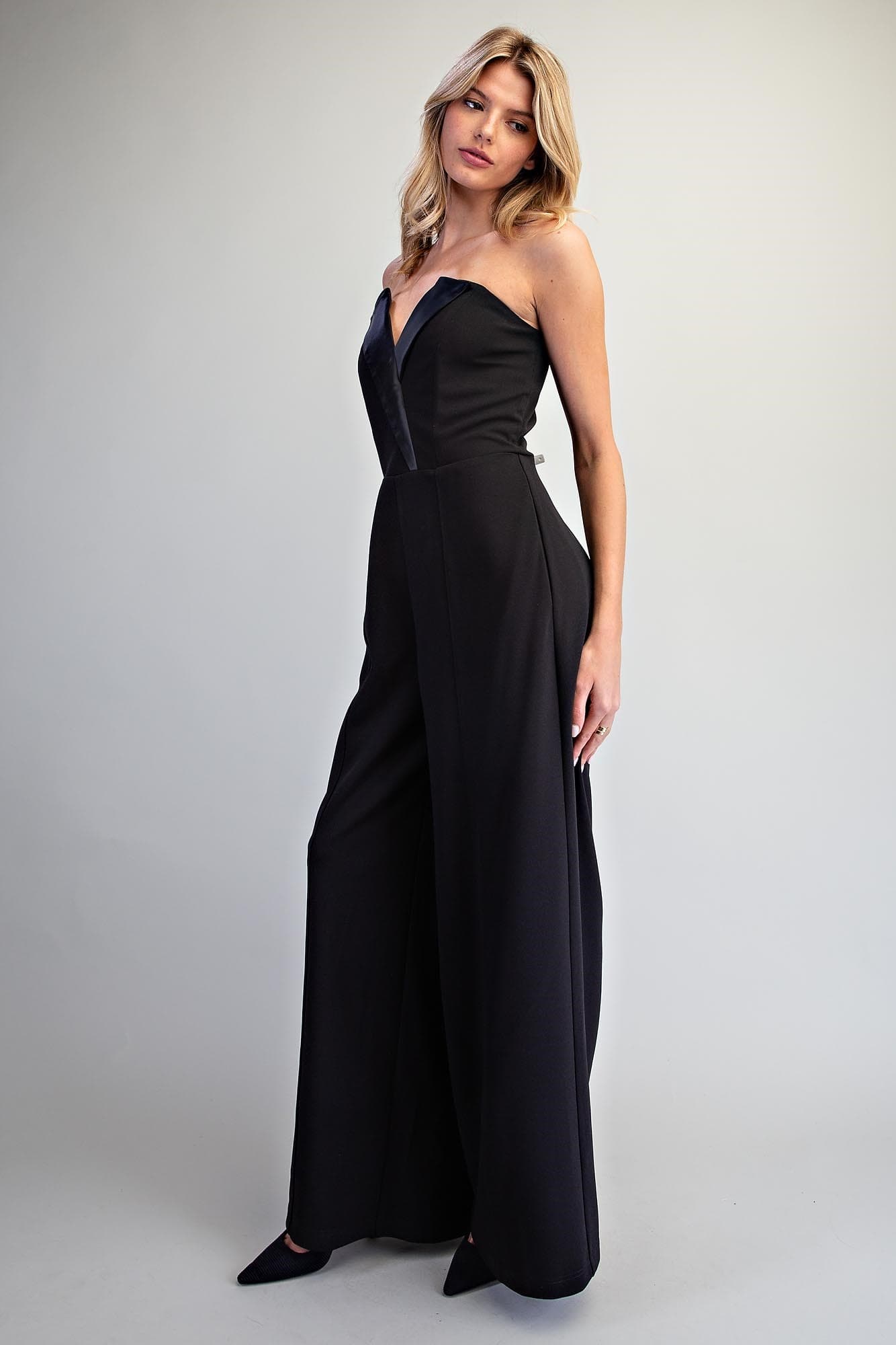 BK16488 - BLACK