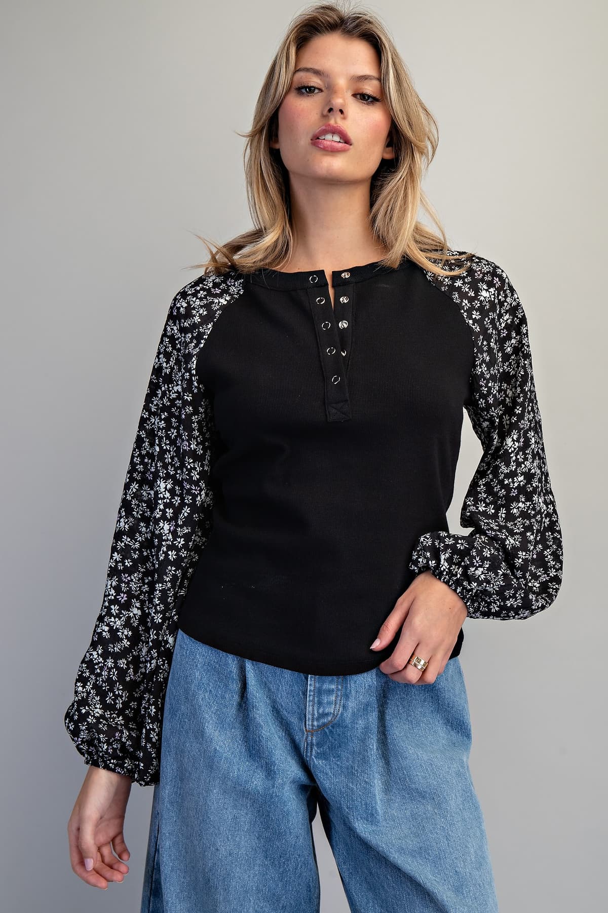 TH17100 - BLACK