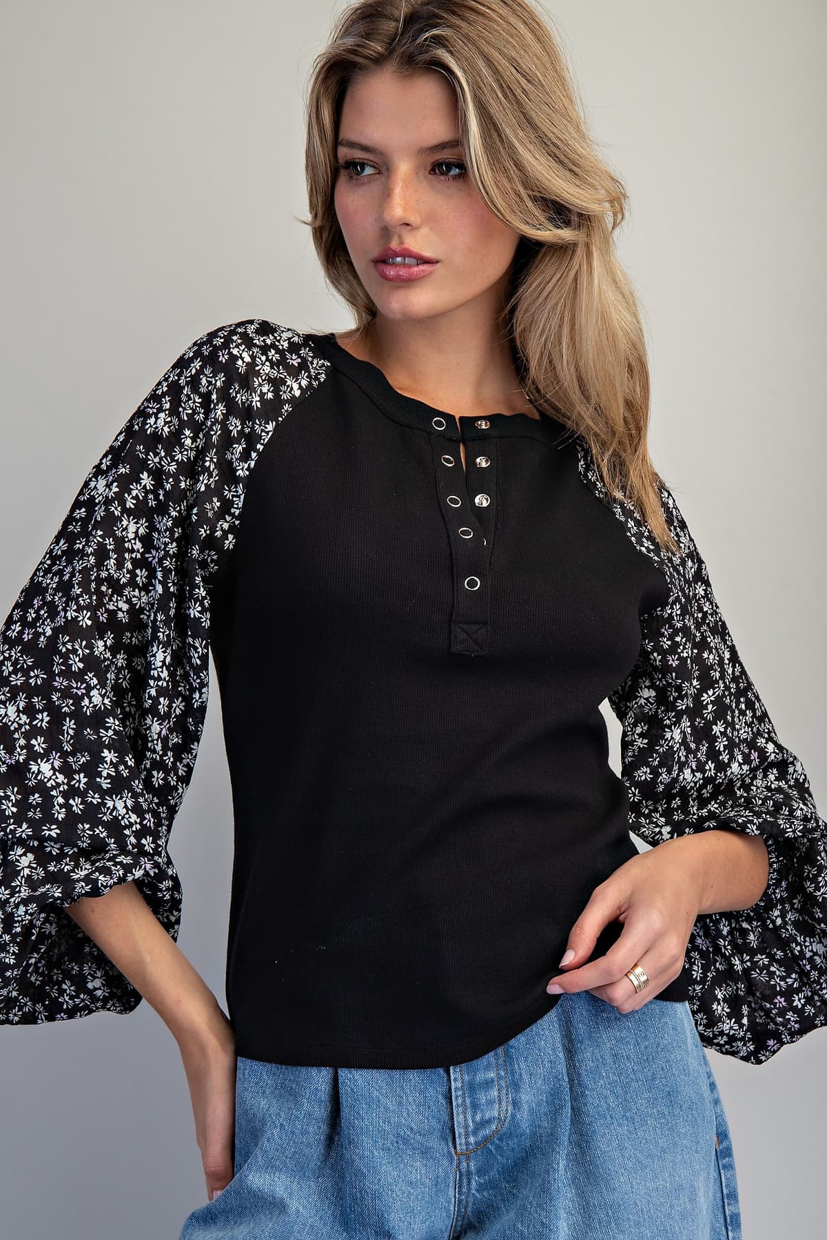 TH17100 - BLACK
