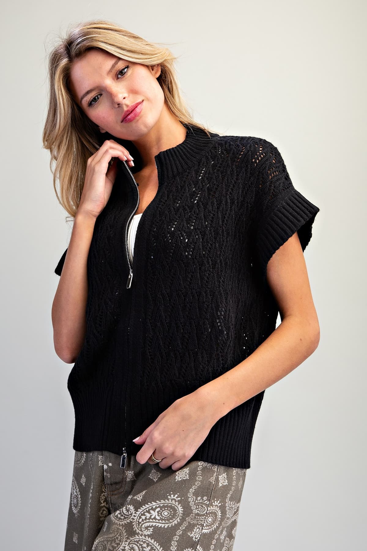 SJK16332 - BLACK