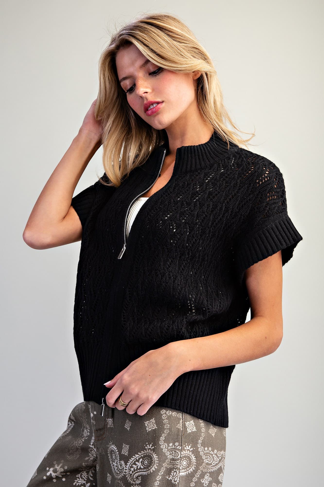 SJK16332 - BLACK