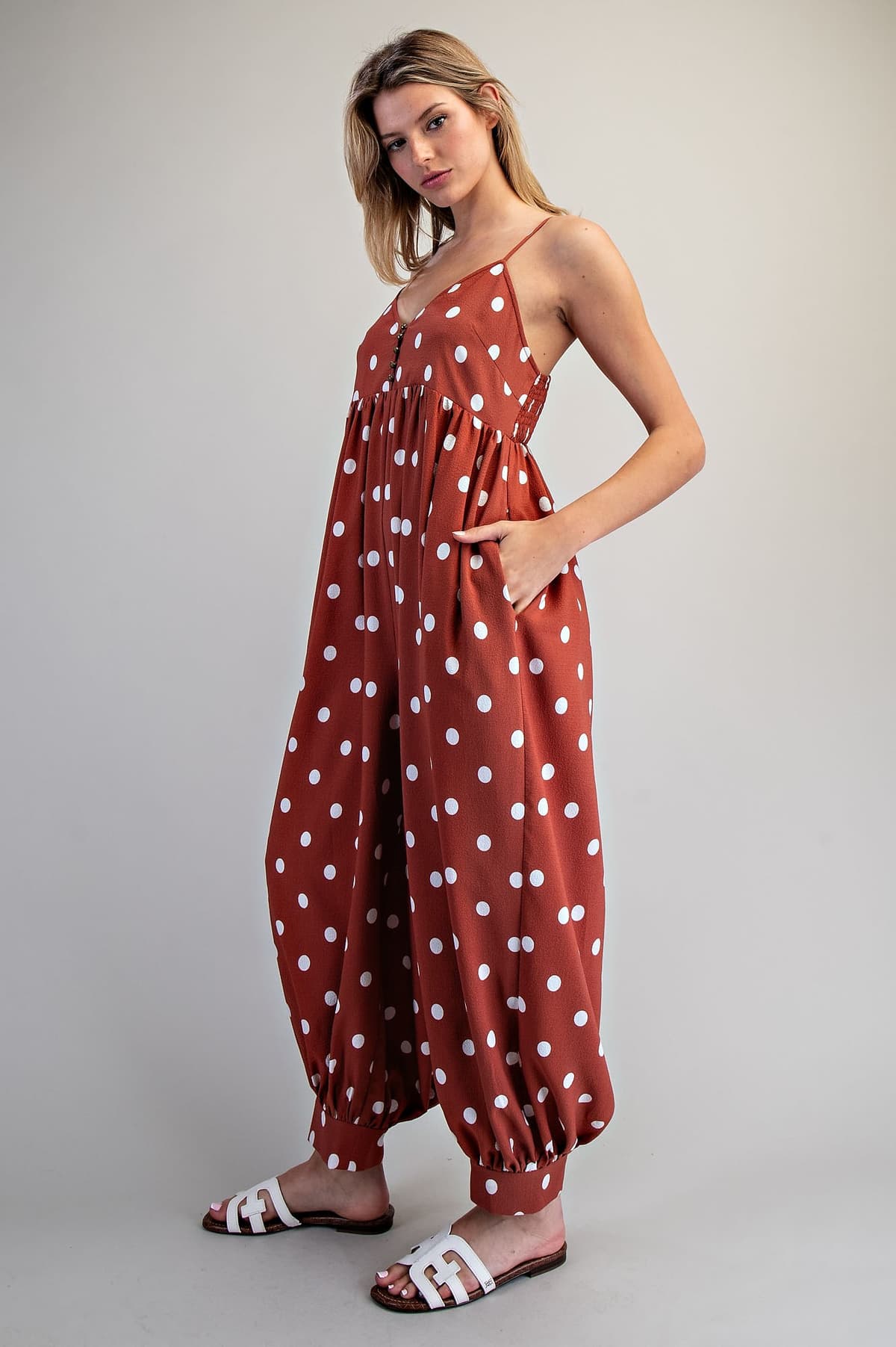 BK16841 - CLAY