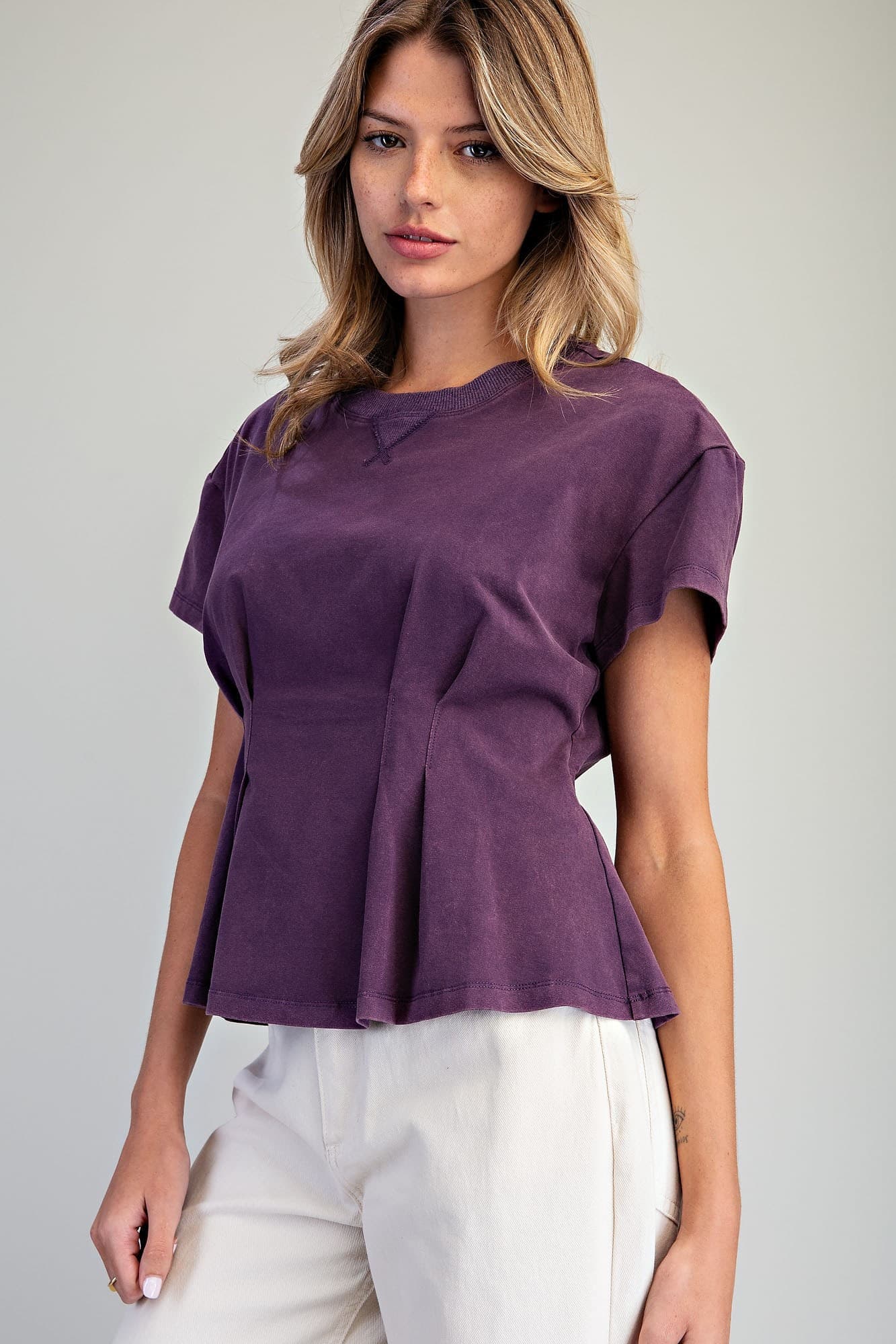 TH17083 - PLUM