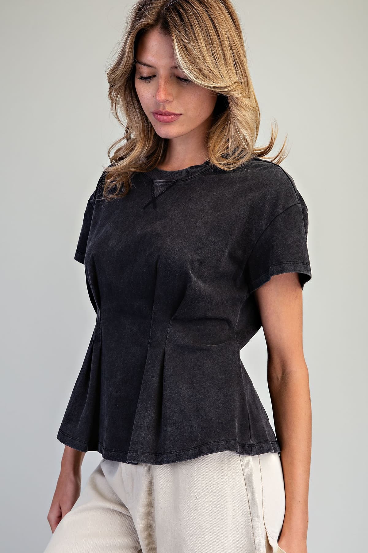 TH17083 - ASH BLACK