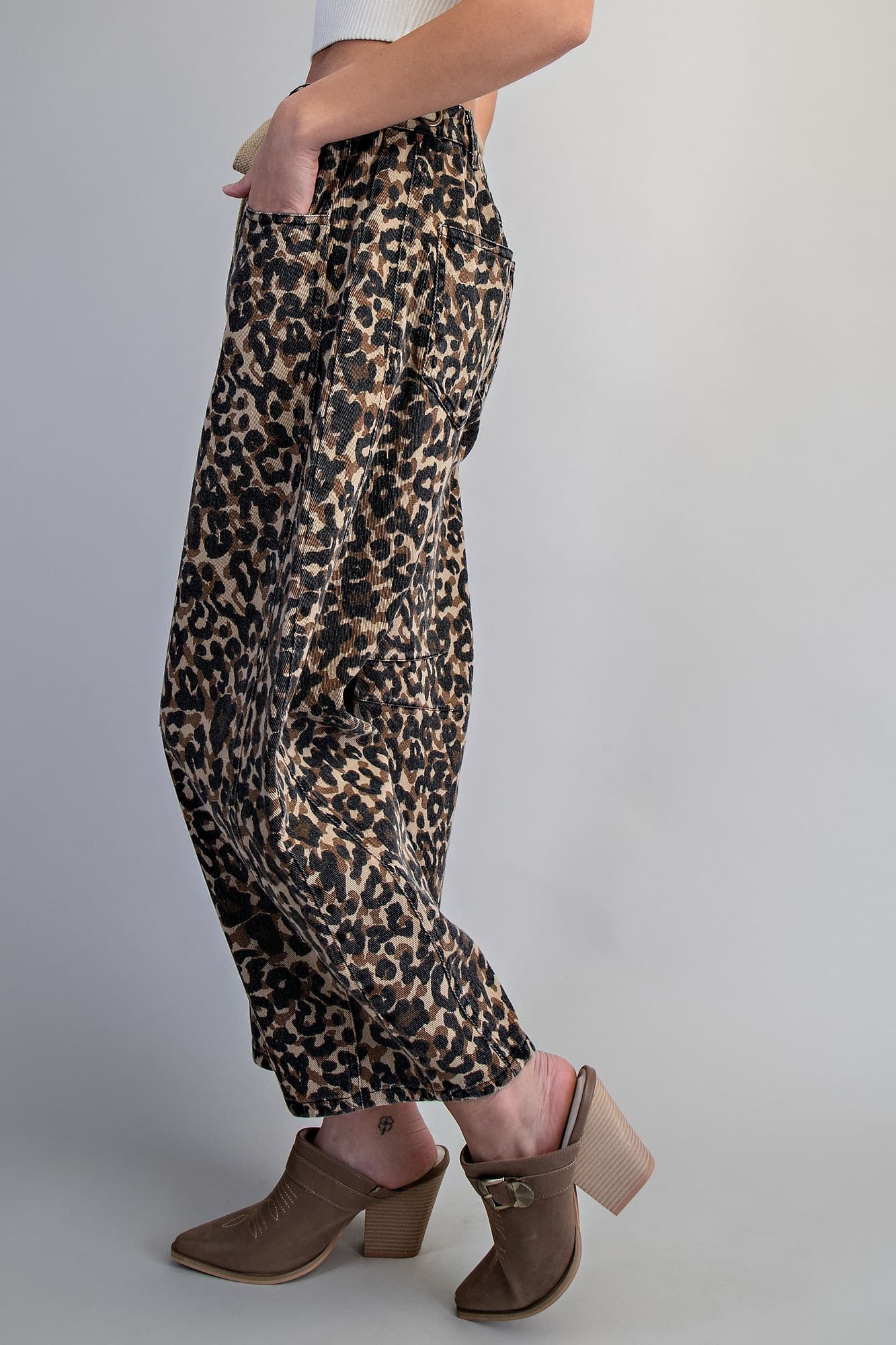 PH15588 - LEOPARD