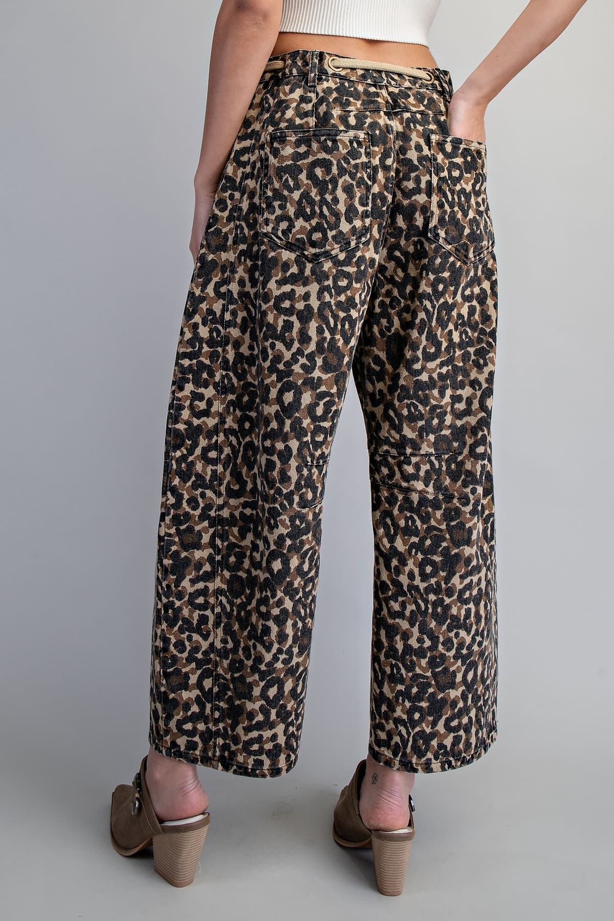 PH15588 - LEOPARD