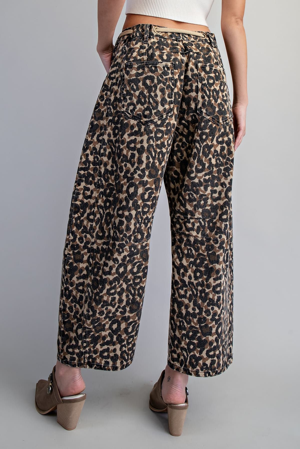 PH15588 - LEOPARD