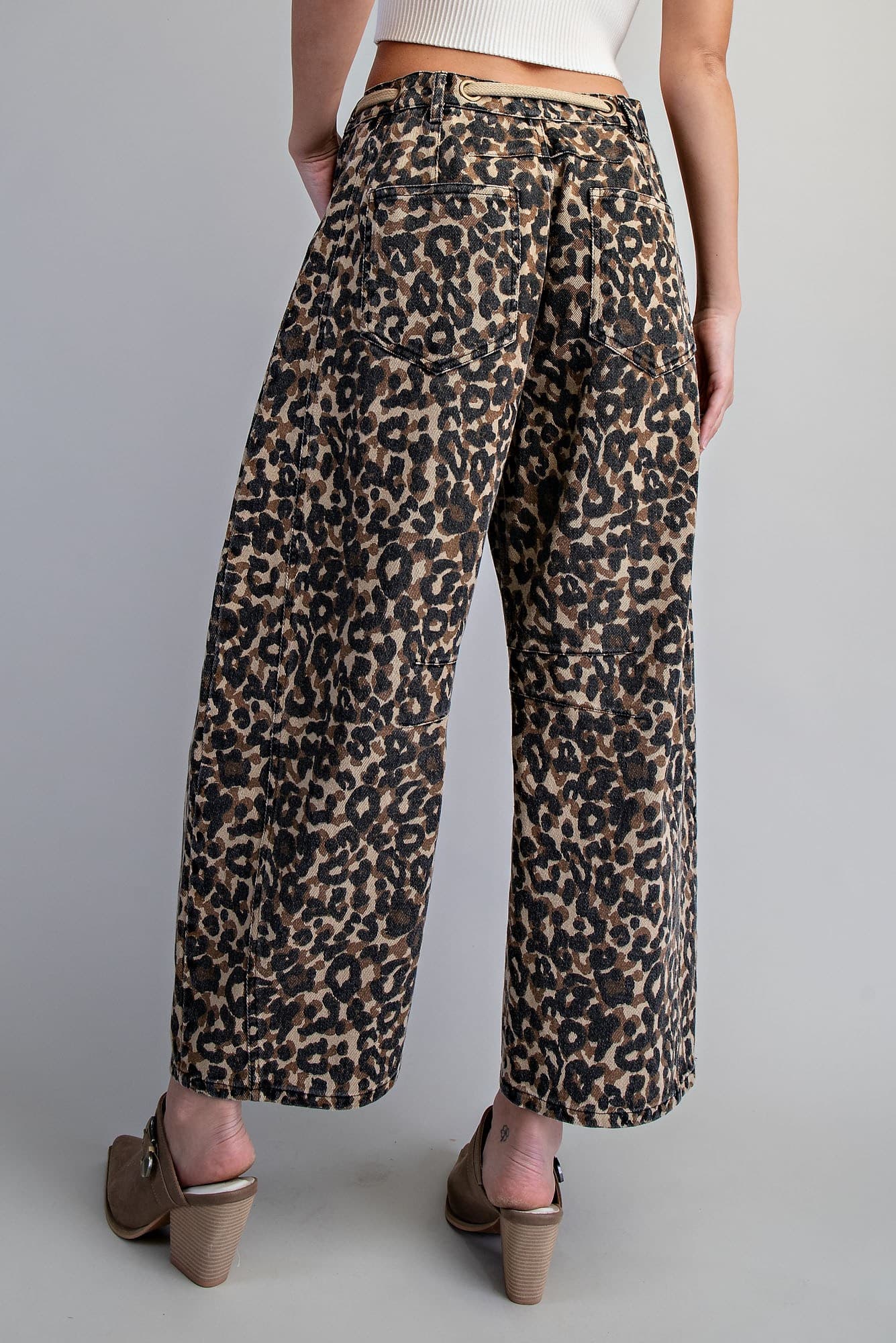 PH15588 - LEOPARD