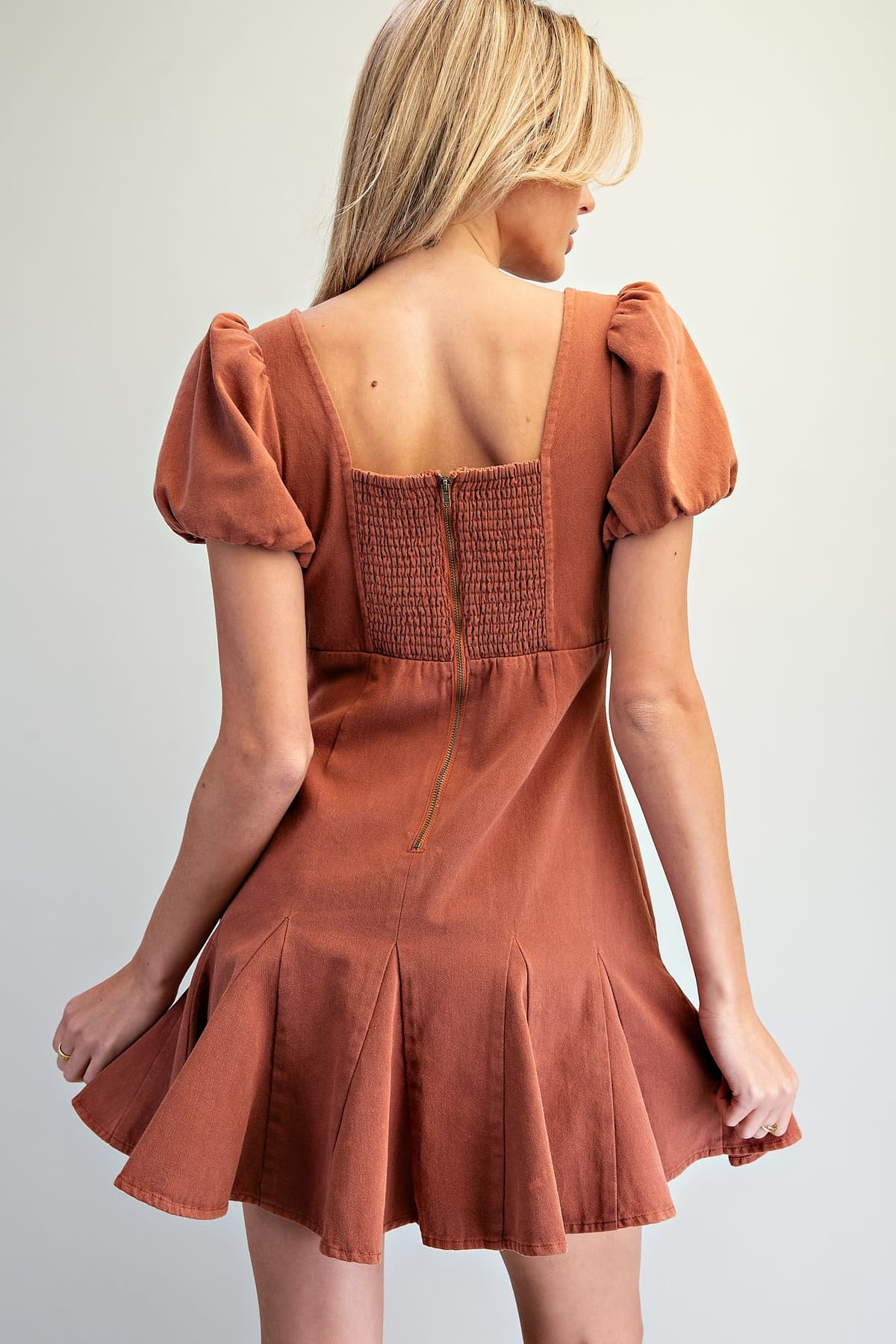 DH15624 - CINNAMON