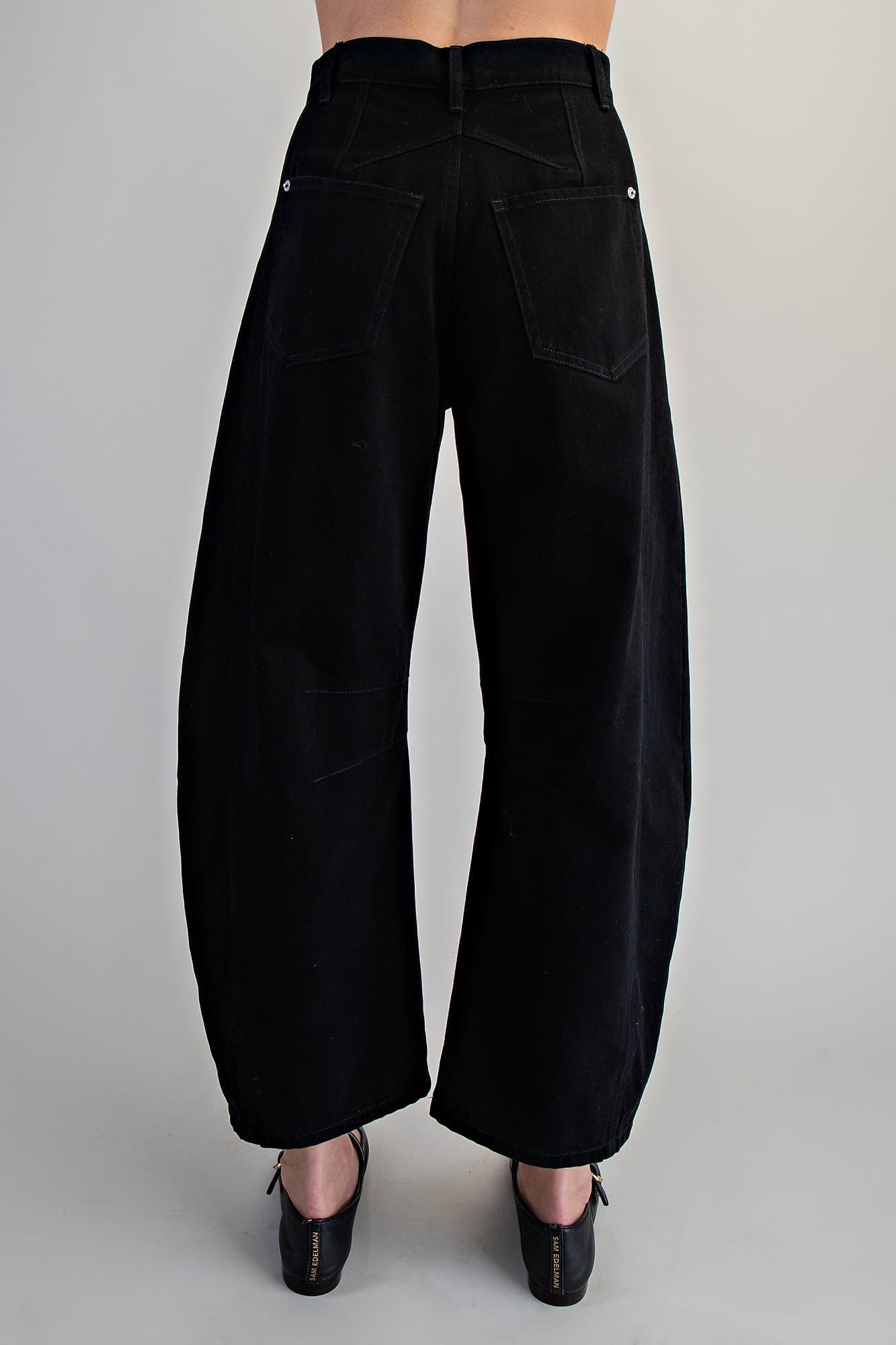 PK16642 - ASH BLACK