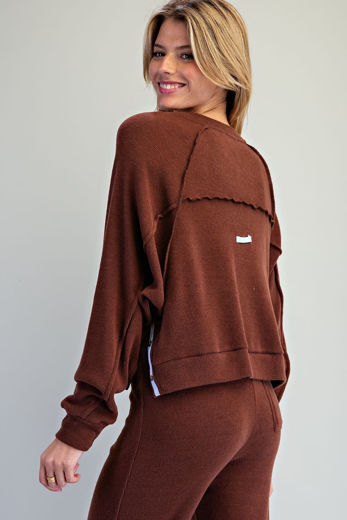 TK16482 - CHOCOLATE