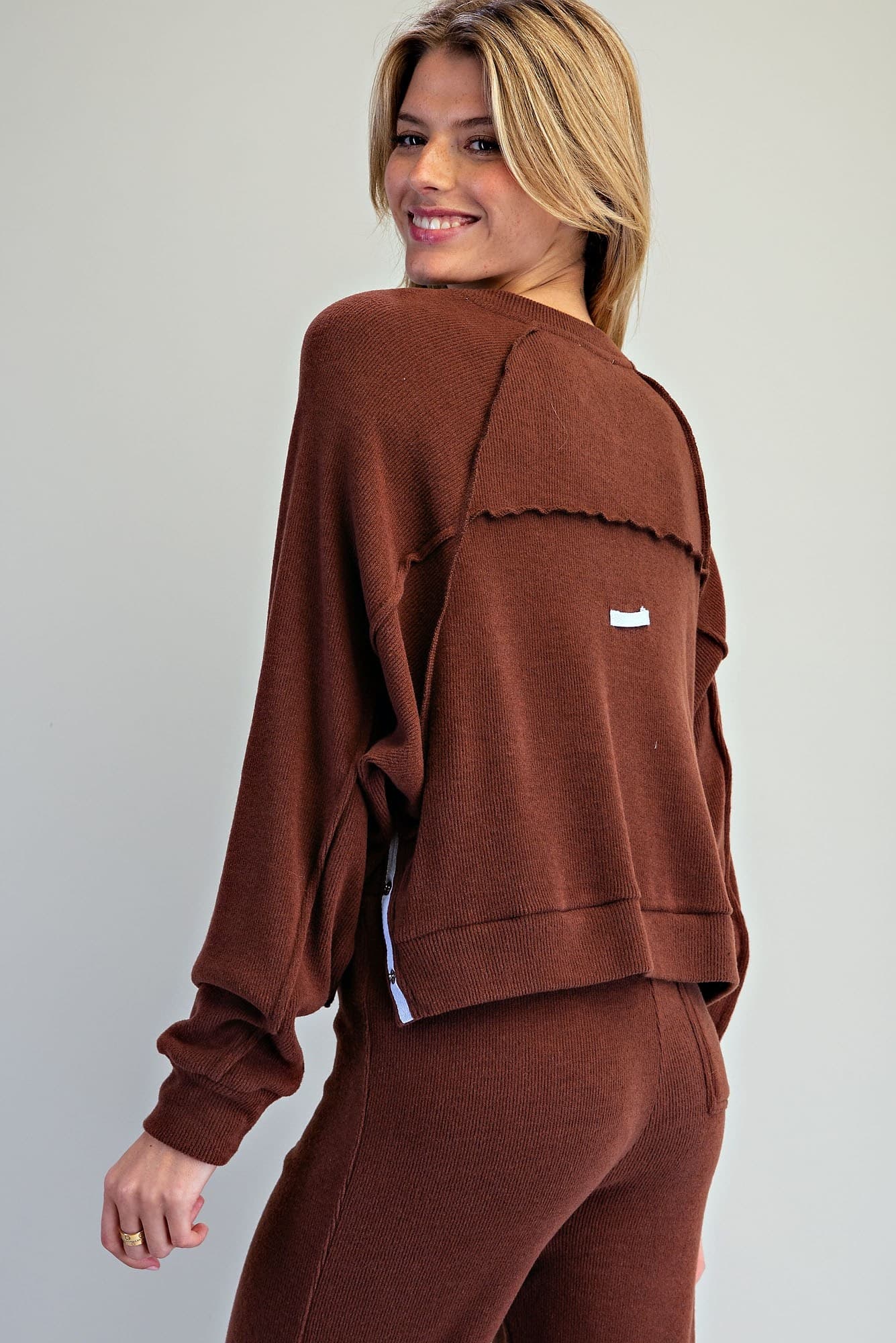 TK16482 - CHOCOLATE