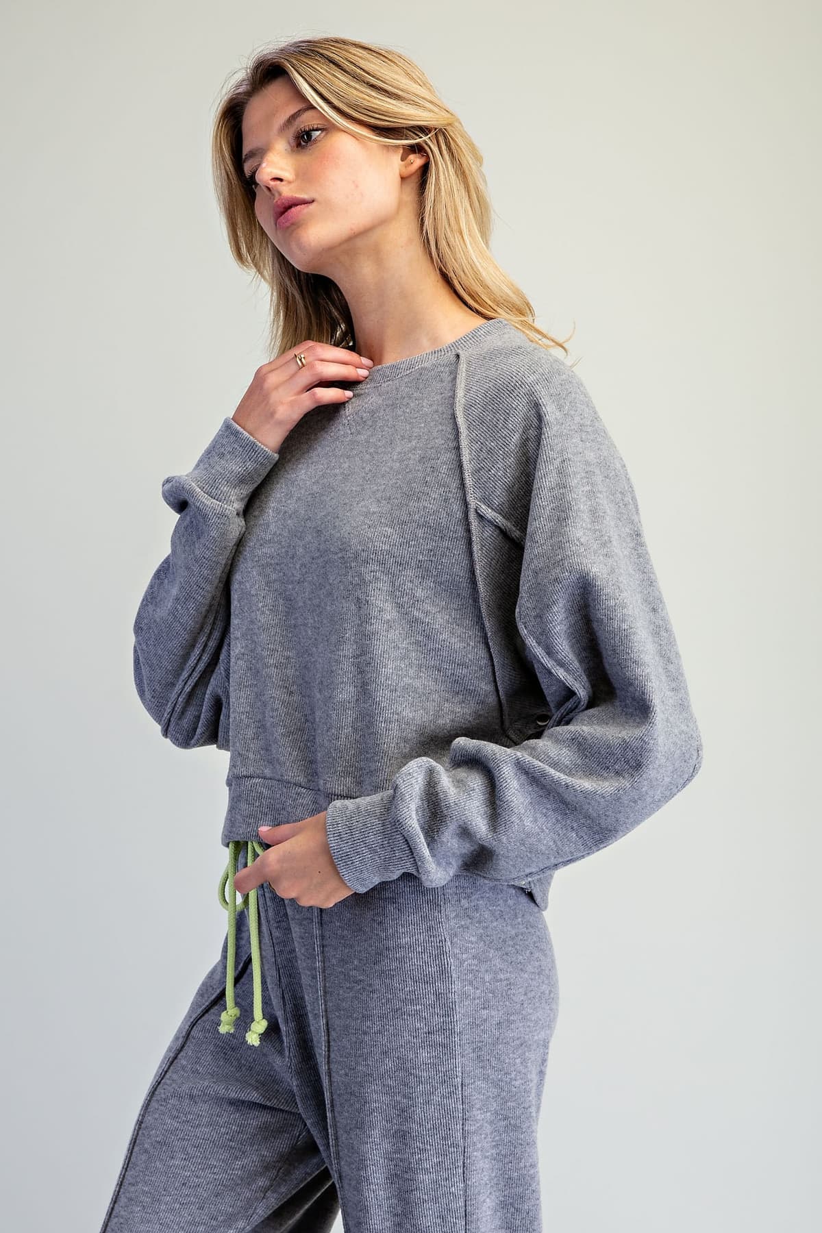 TK16482 - H GREY