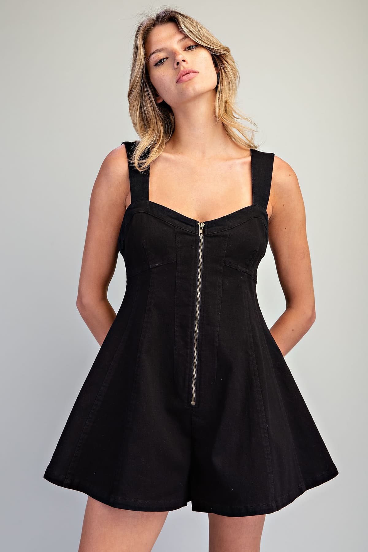 BK16533 - ASH BLACK