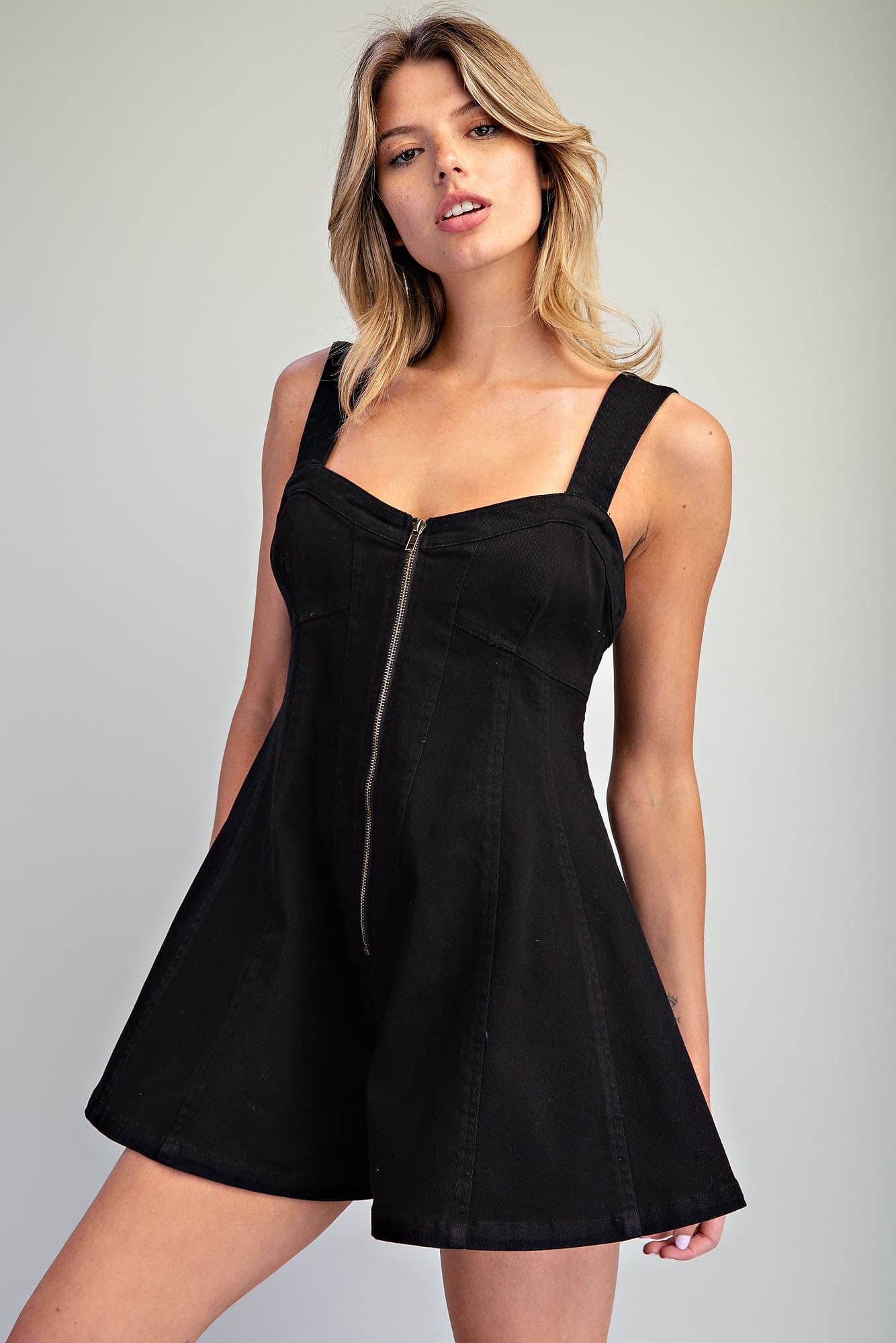 BK16533 - ASH BLACK