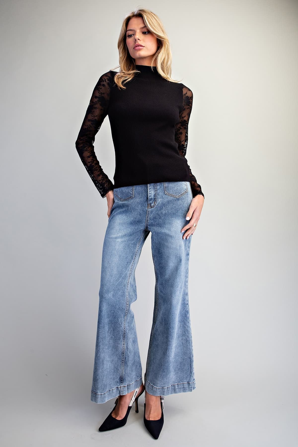 TK16540 - BLACK