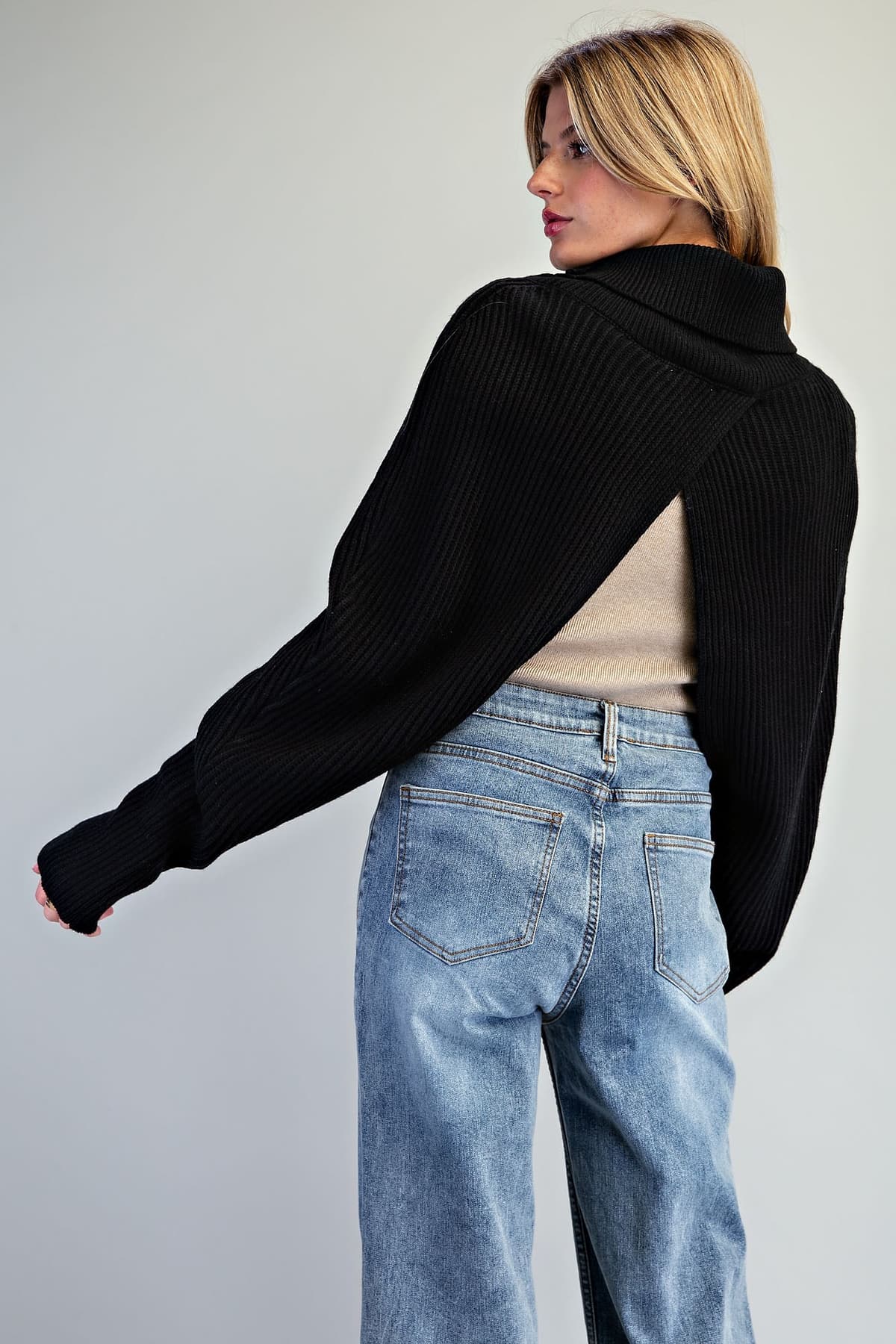 SK16343 - BLACK
