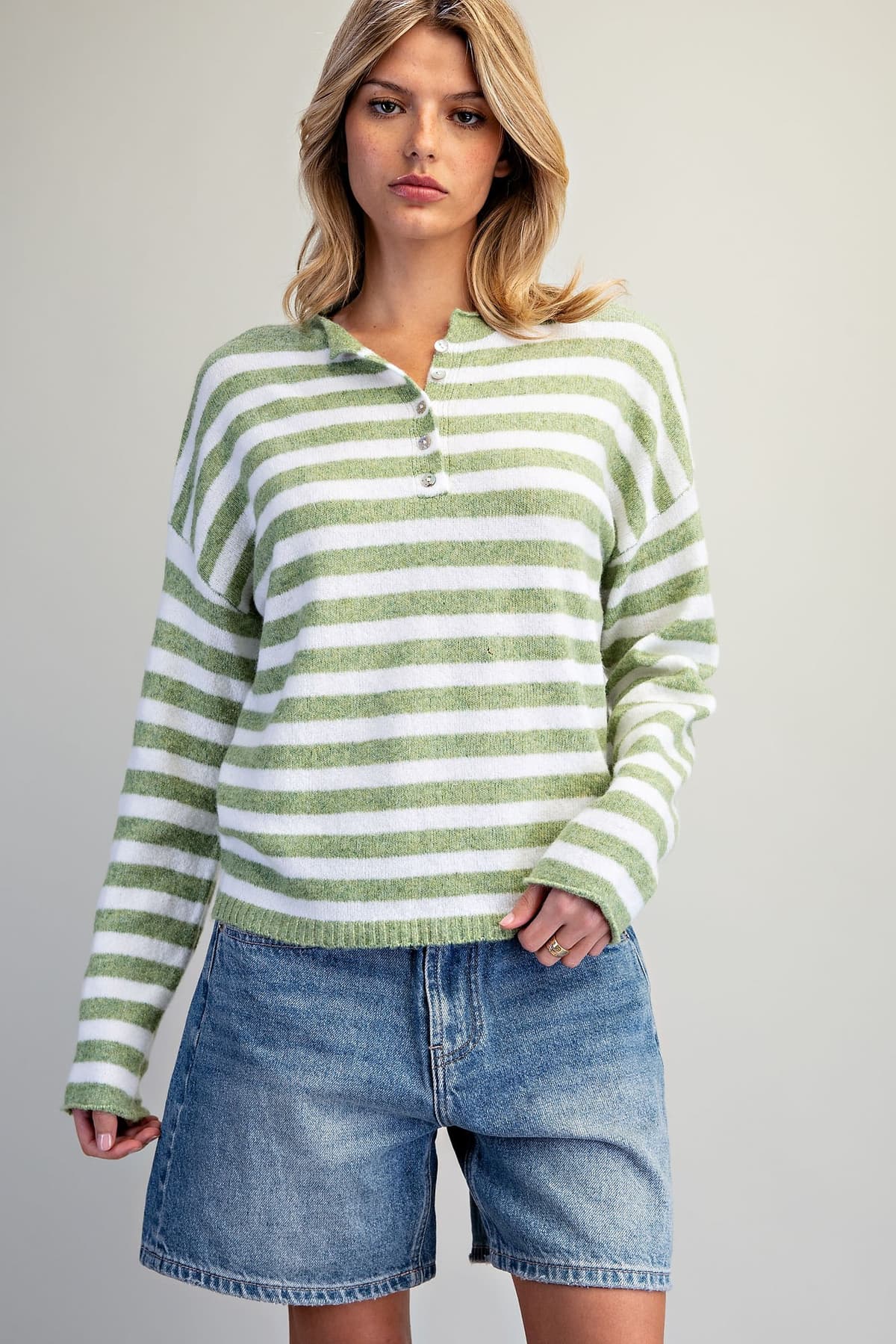 SK16885 - AVOCADO