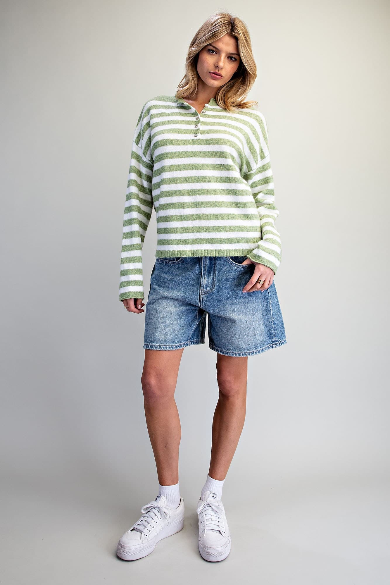 SK16885 - AVOCADO