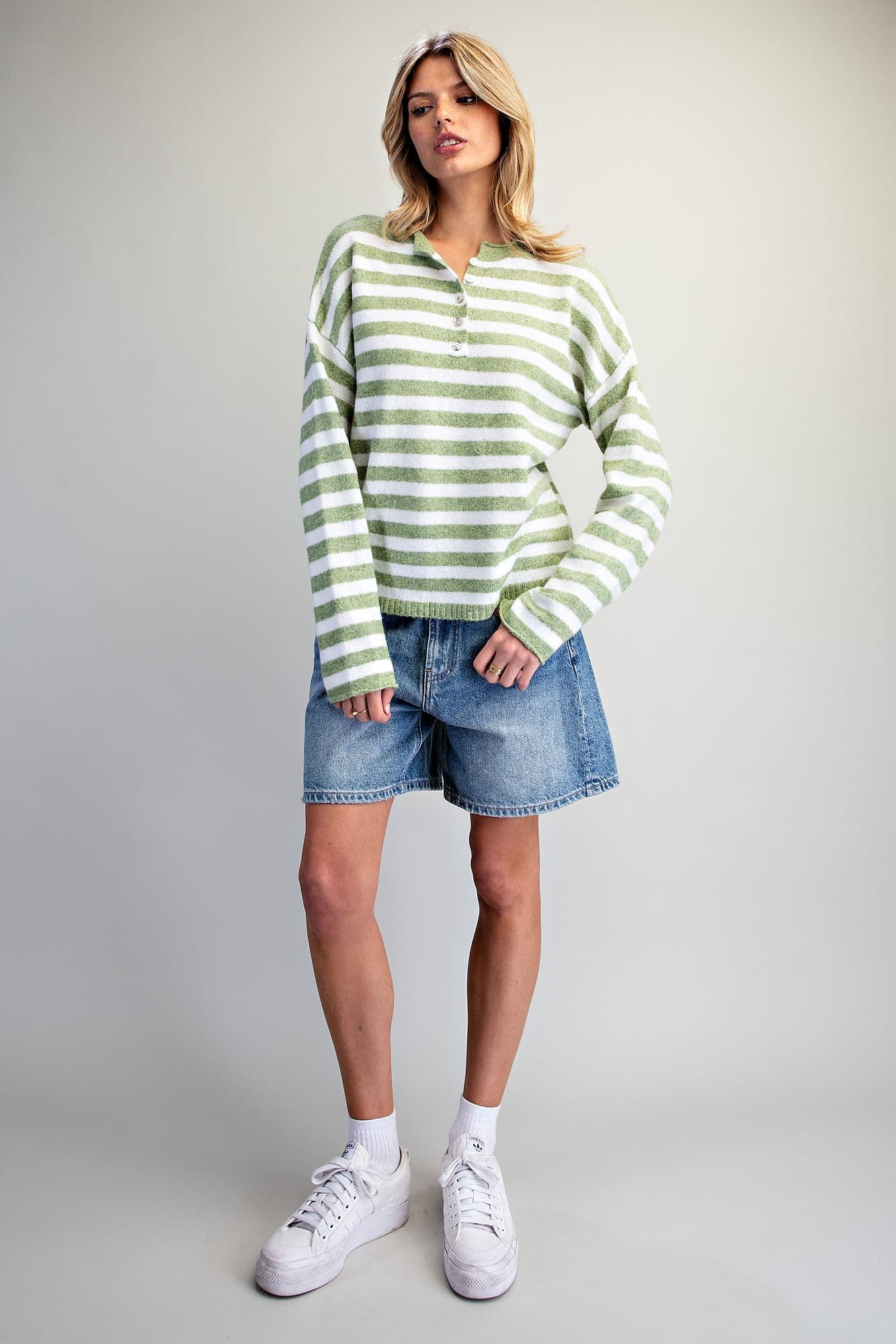 SK16885 - AVOCADO