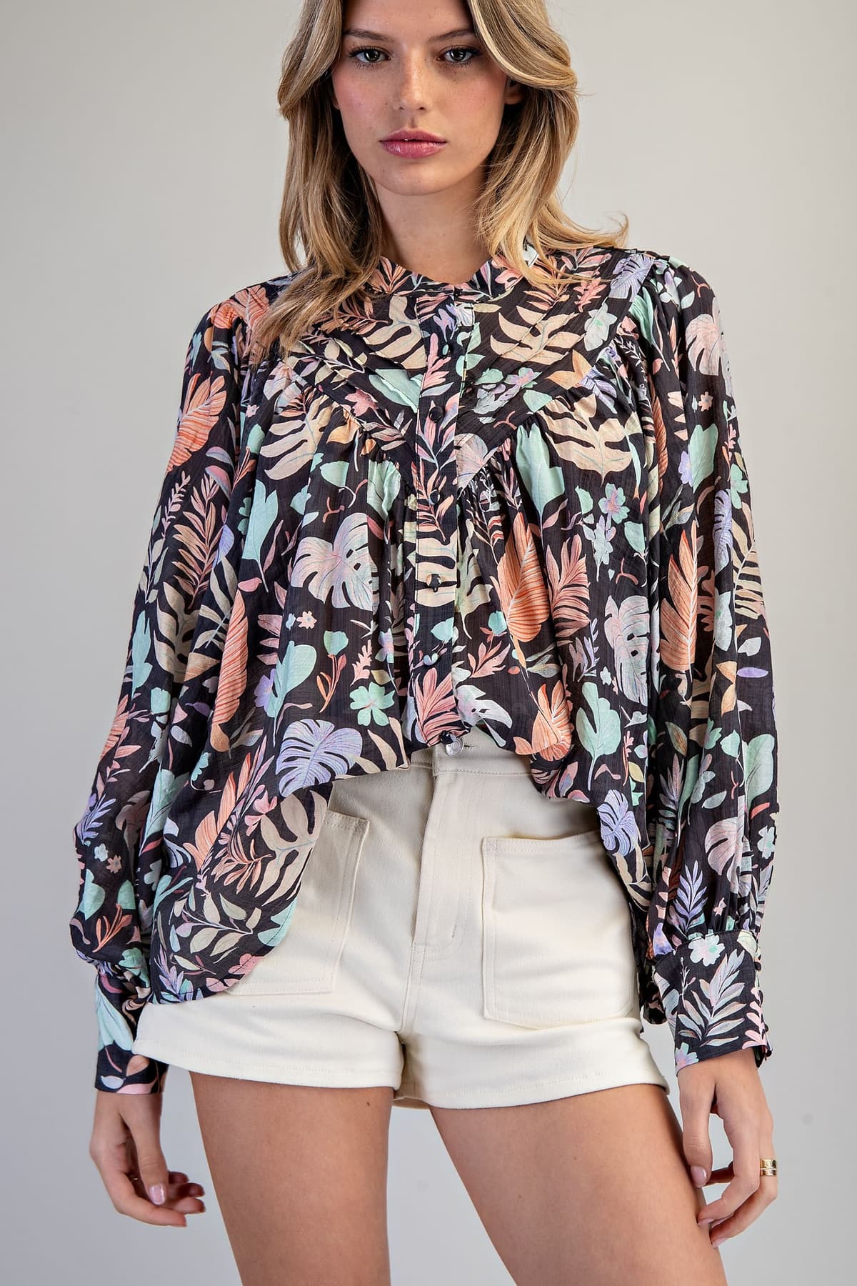 TK16881 - BLACK TROPICAL