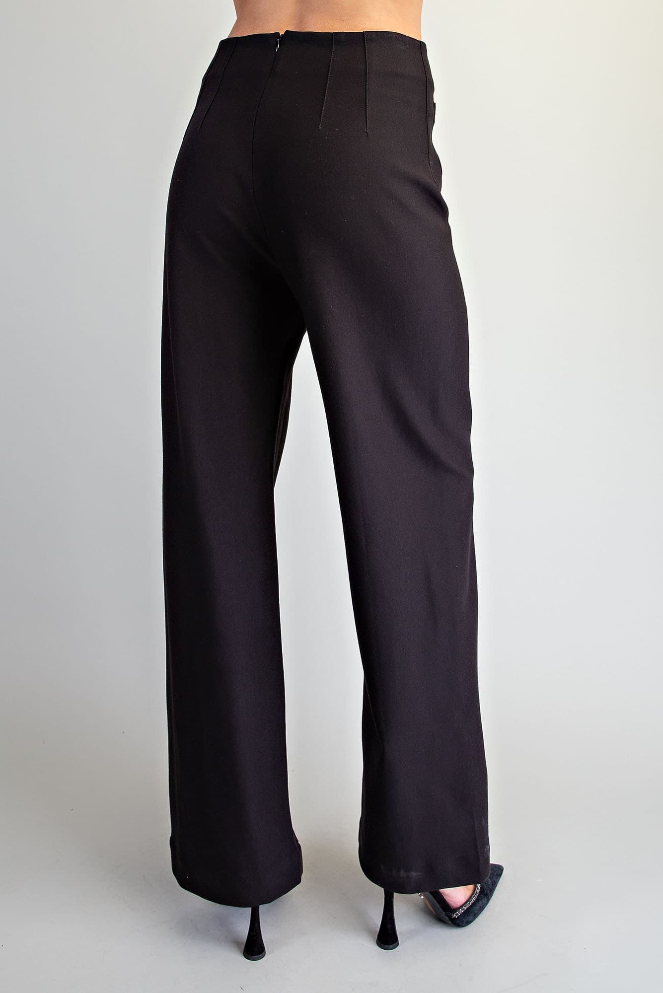 PK16888 - BLACK