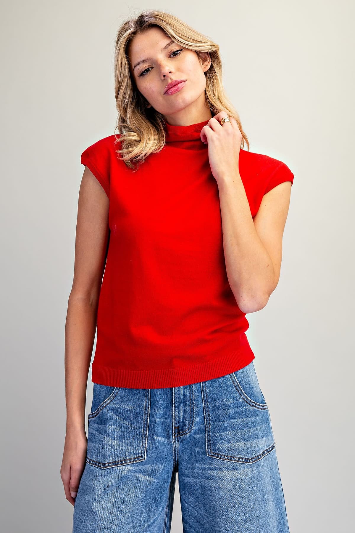SK16266 - CHERRY RED