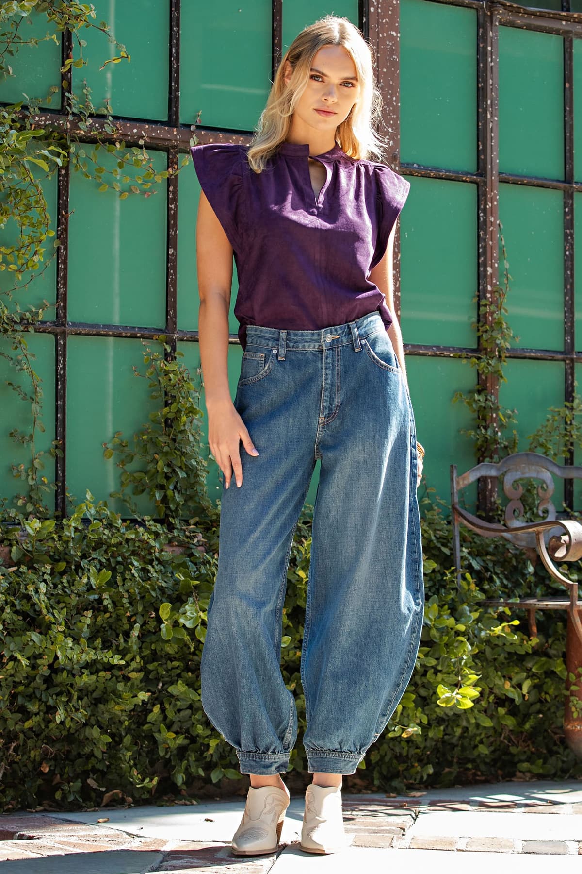 TK16665 - PLUM