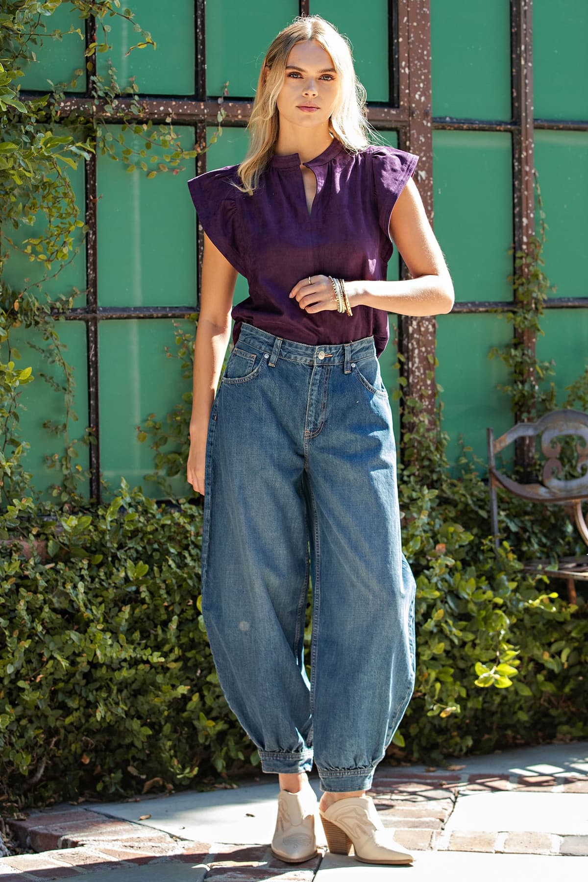 TK16665 - PLUM