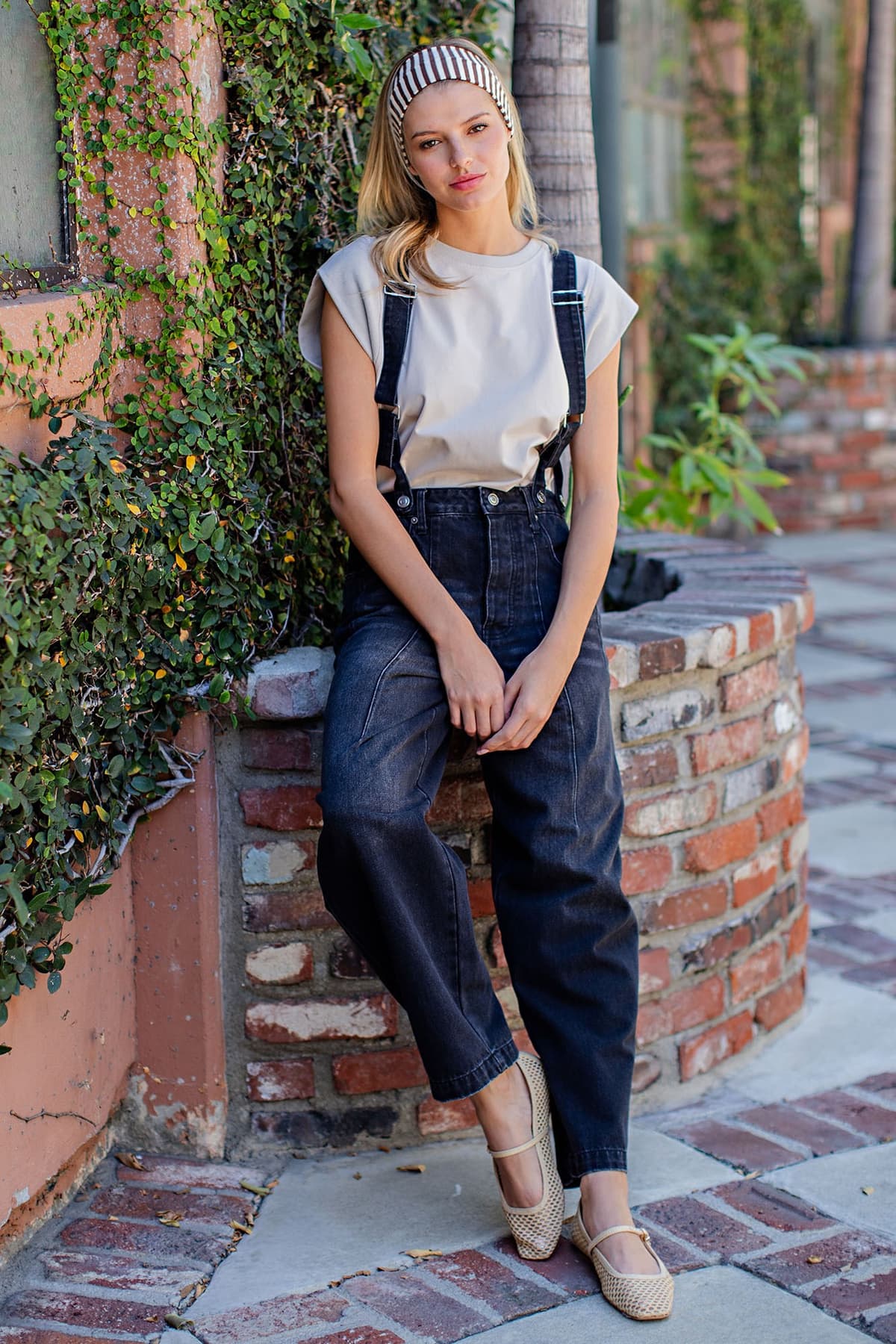 BK16552 - BLACK DENIM