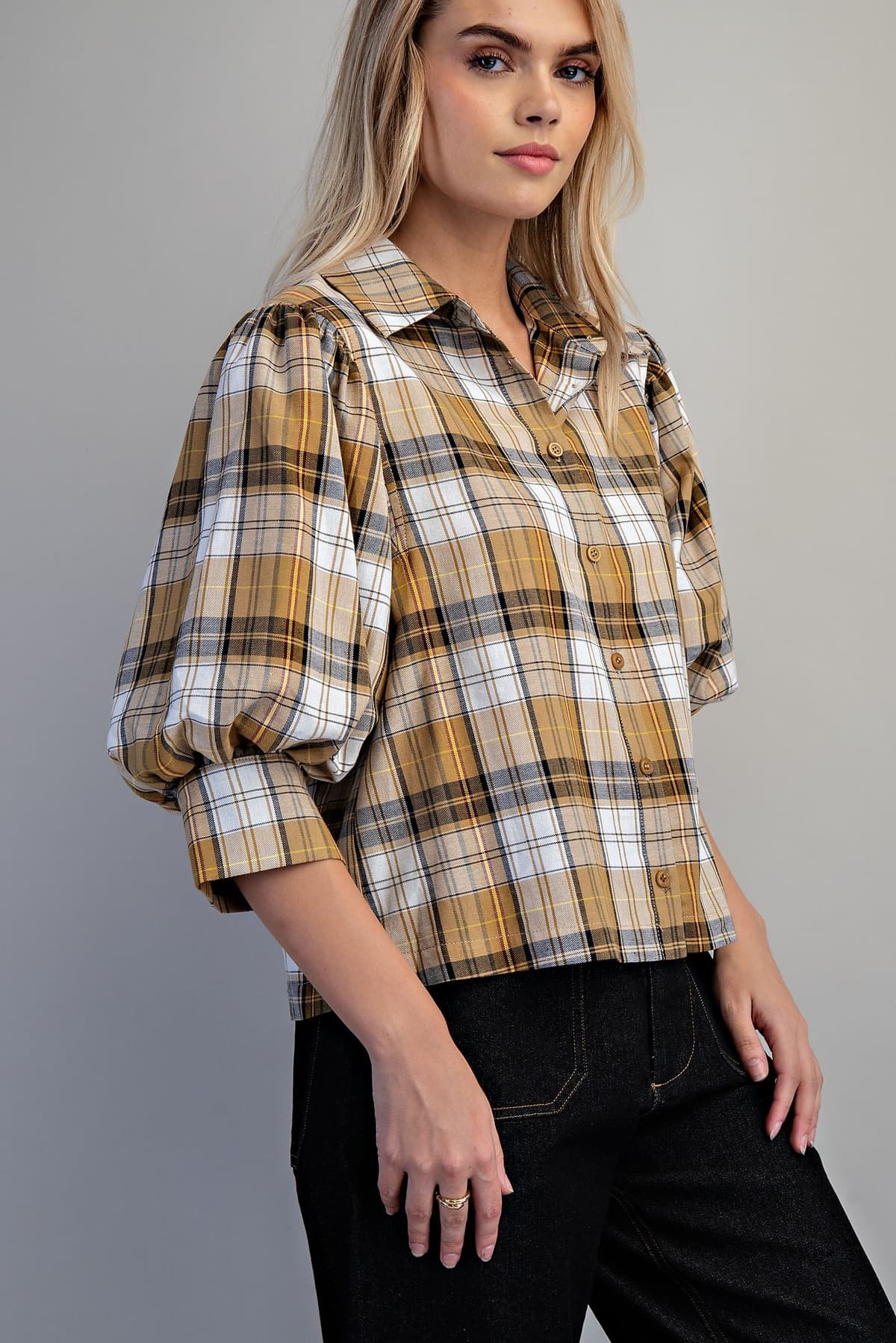 TK16877 - HONEY AMBER