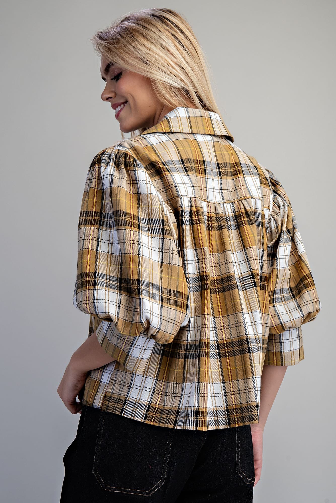 TK16877 - HONEY AMBER