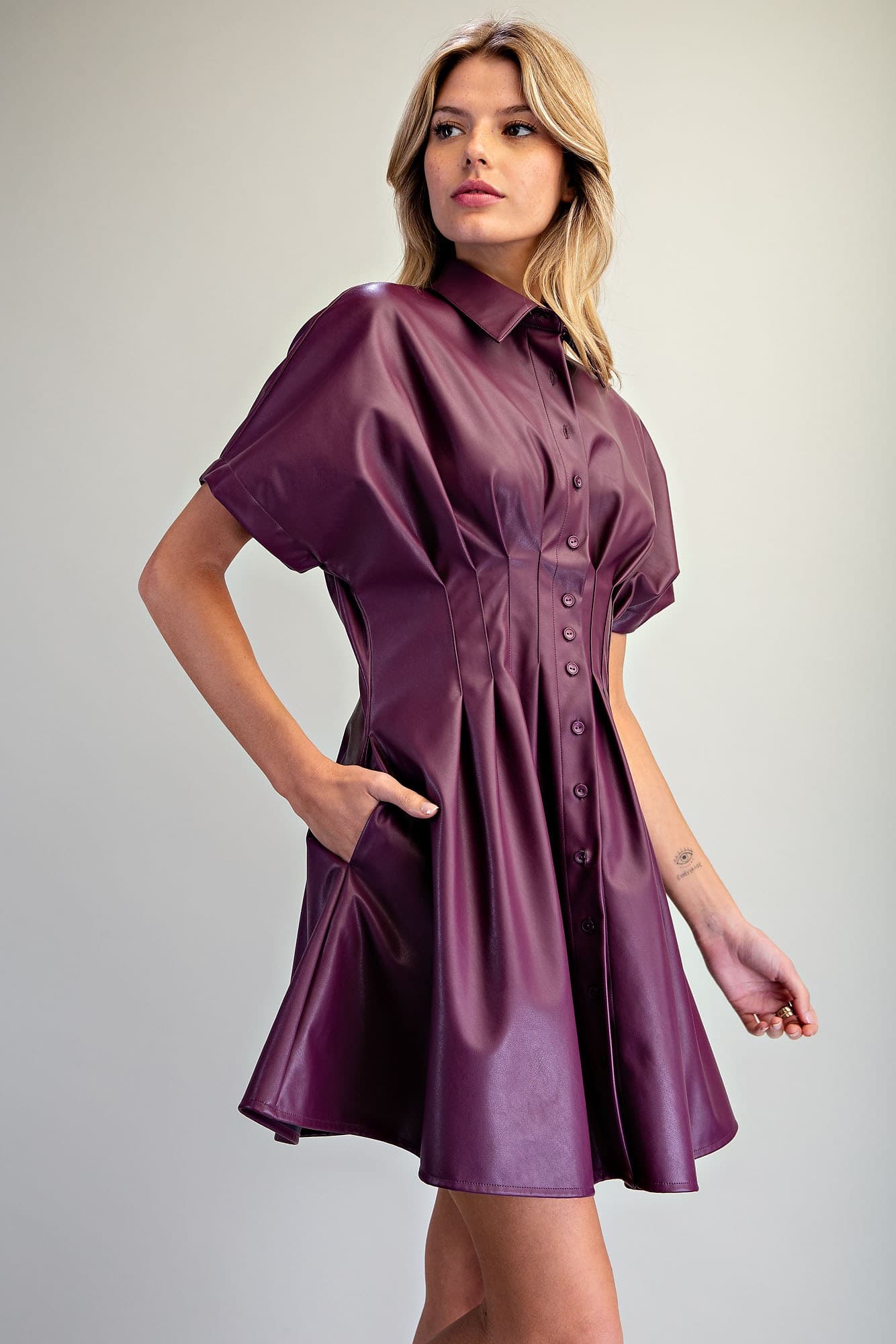 DK16186 - PLUM