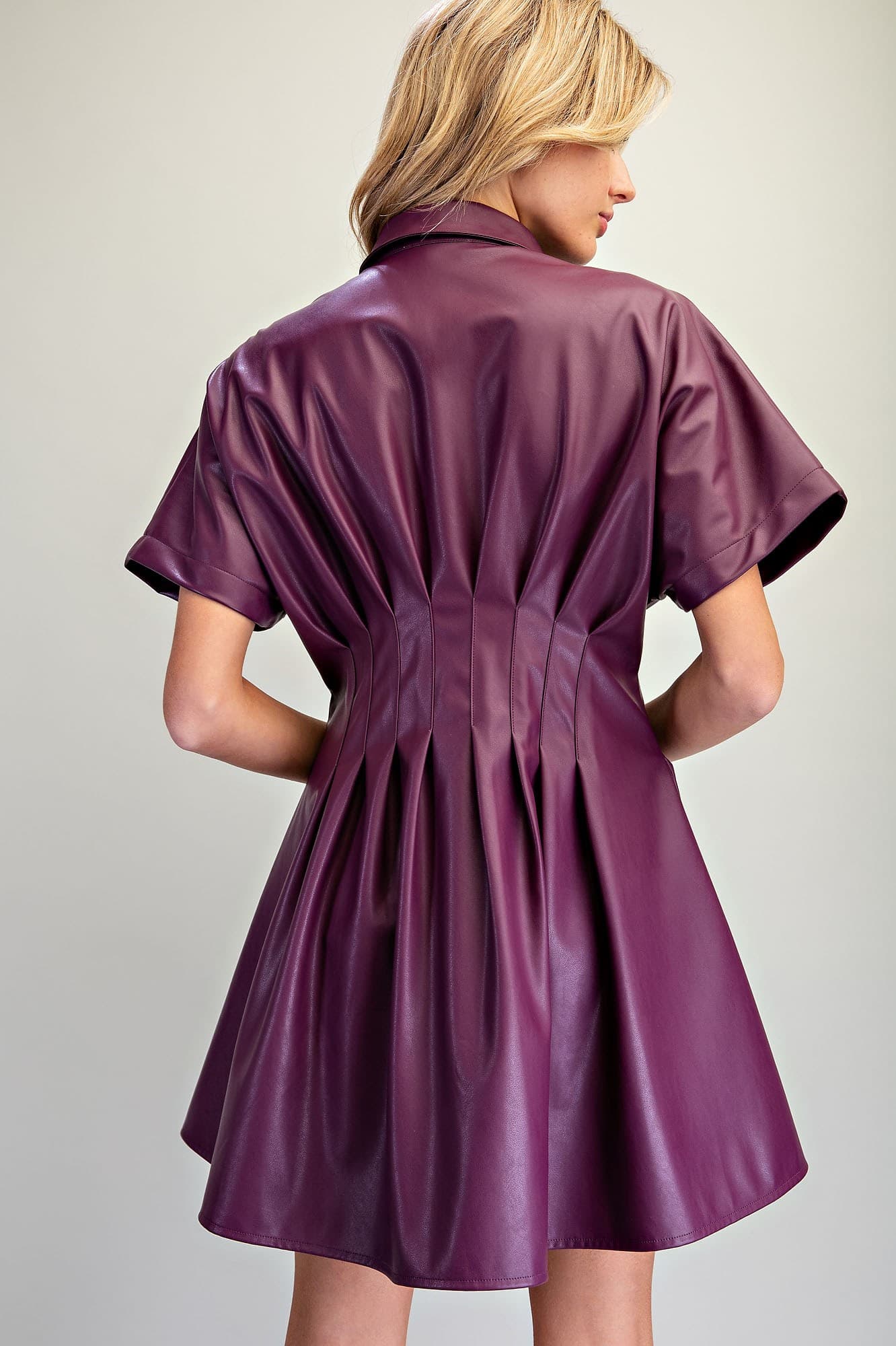 DK16186 - PLUM