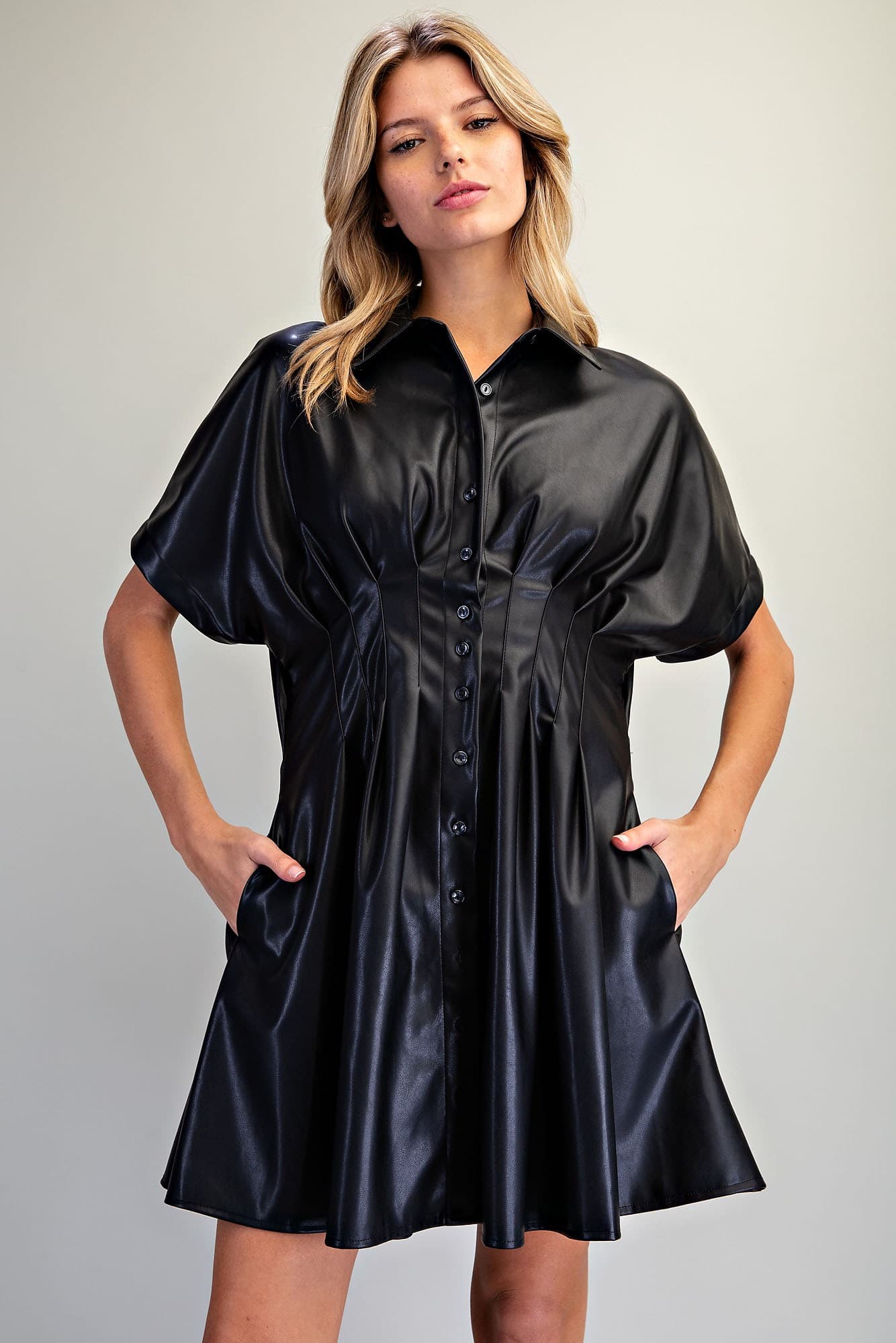 DK16186 - BLACK