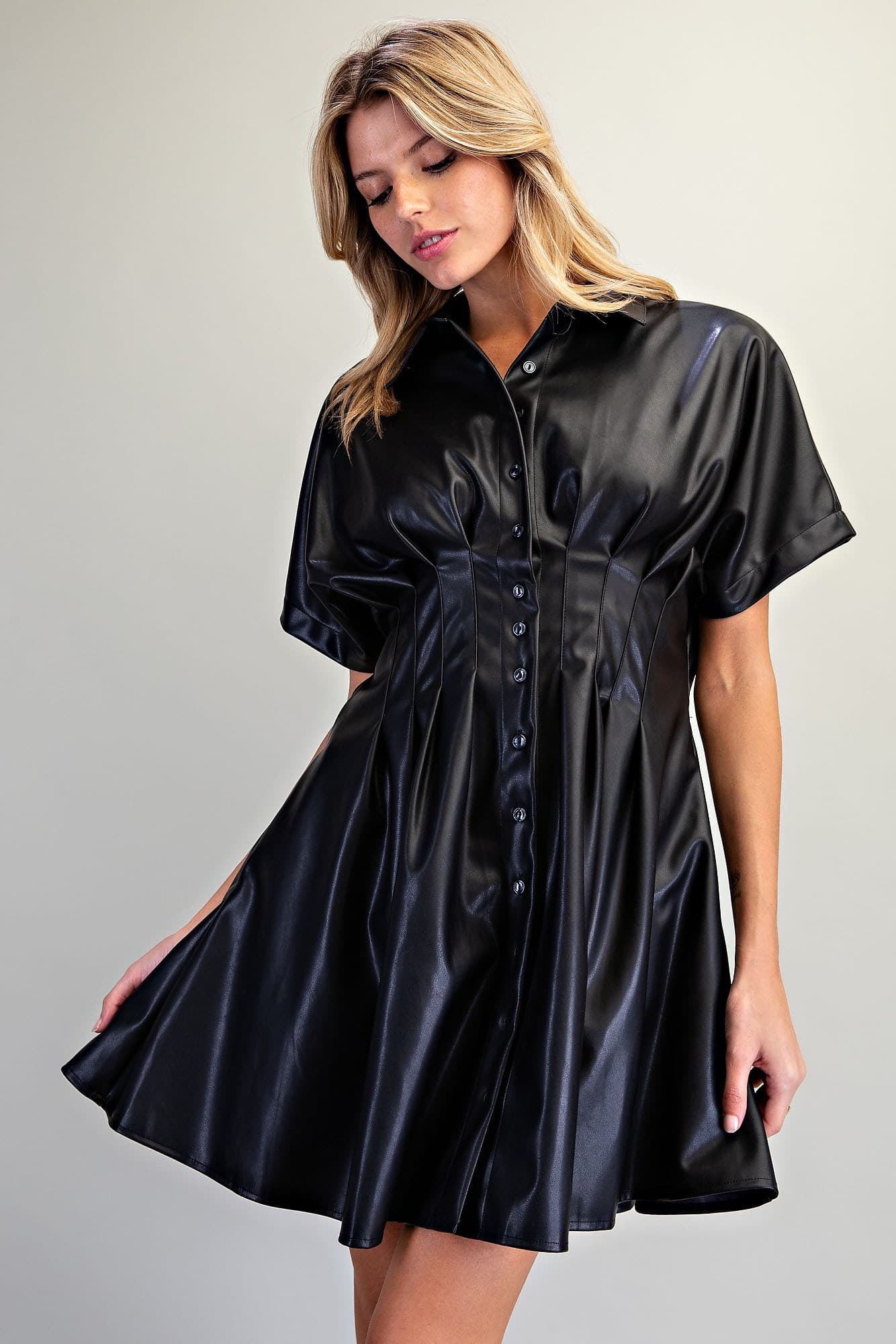 DK16186 - BLACK