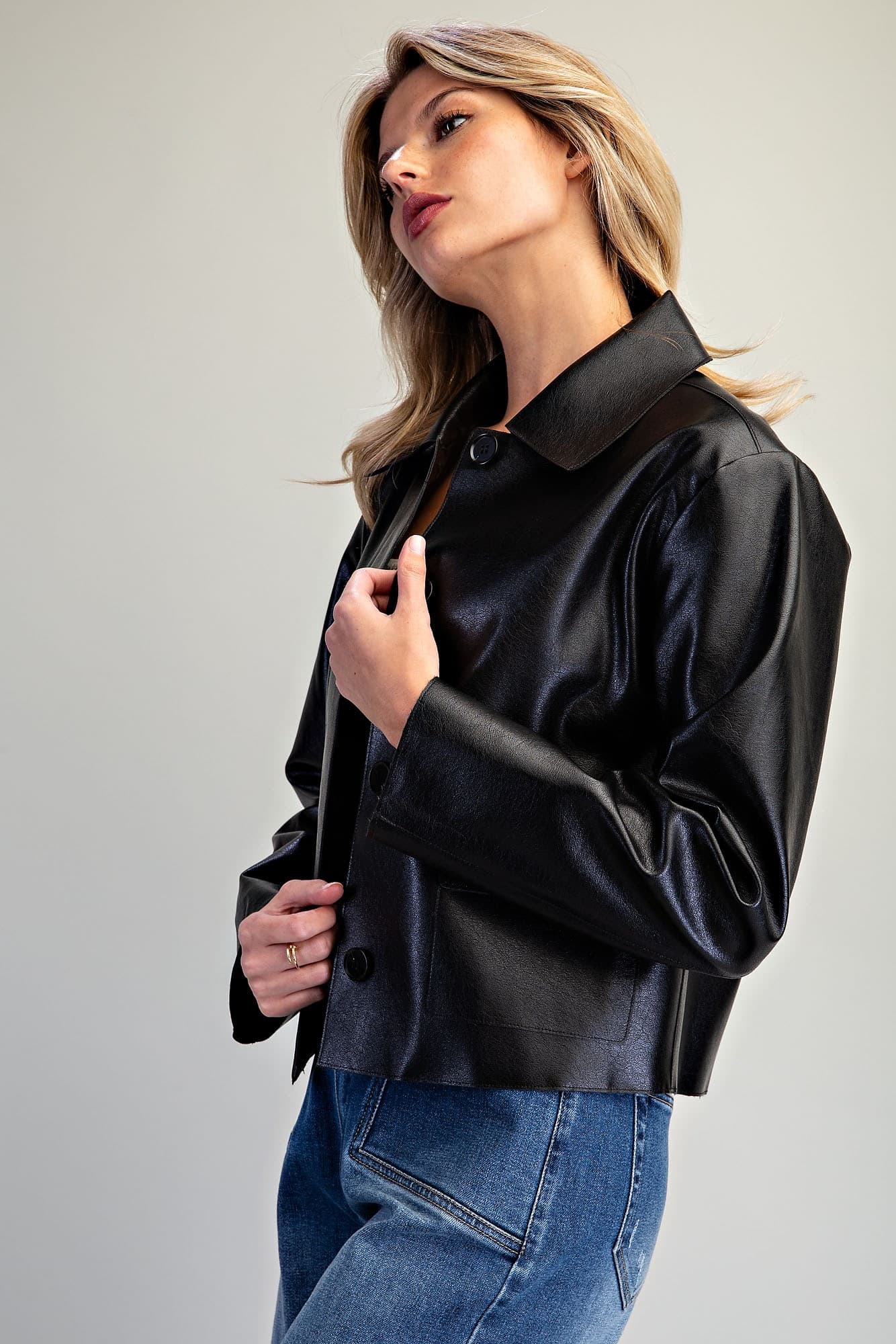 JK16448 - BLACK