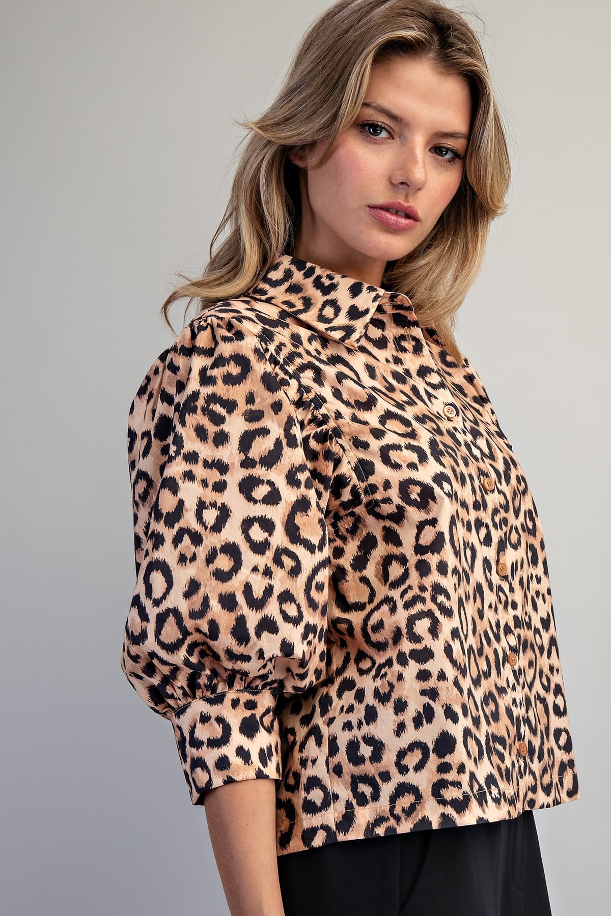 TH17309 - LEOPARD