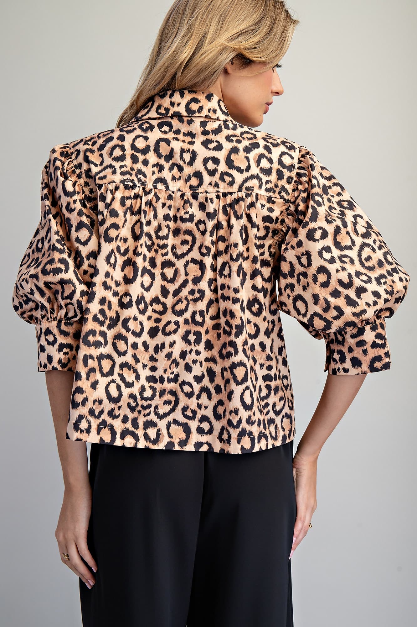 TH17309 - LEOPARD