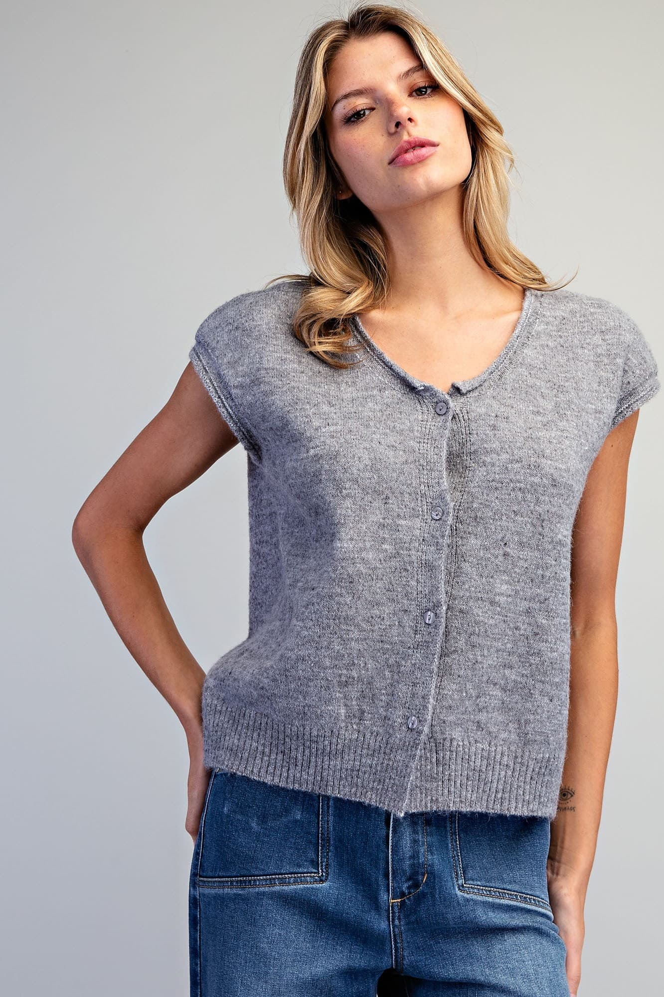SJK16611 - H.GREY