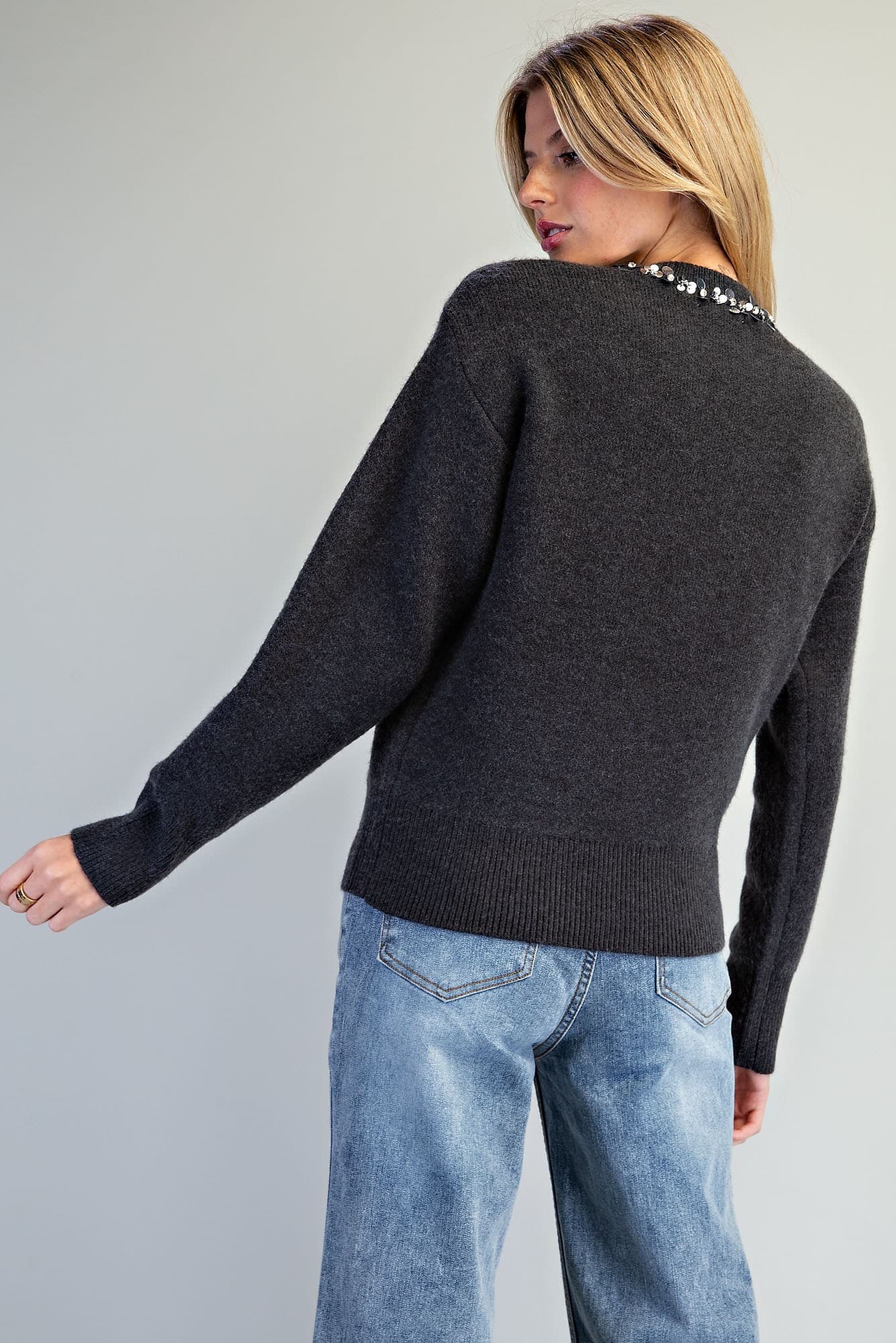 SH17153 - CHARCOAL
