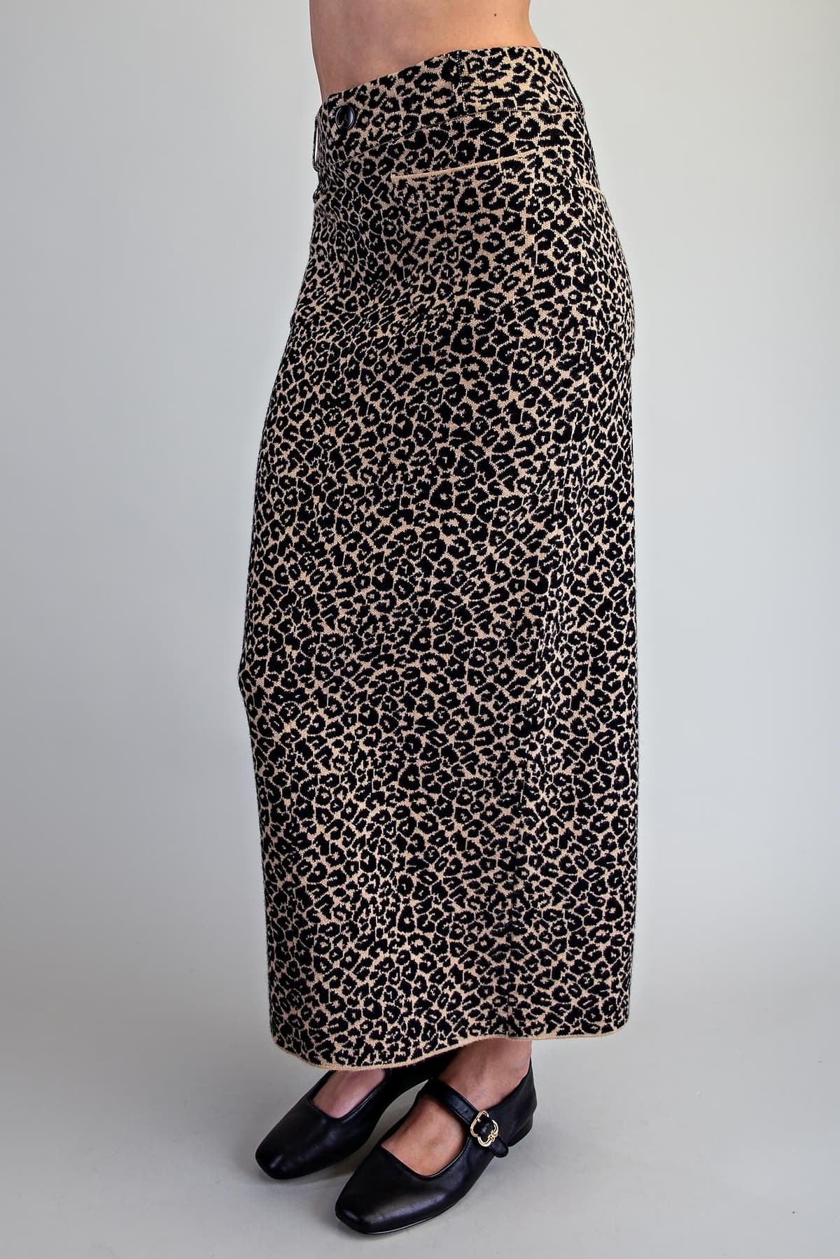 SHS15890 - LEOPARD
