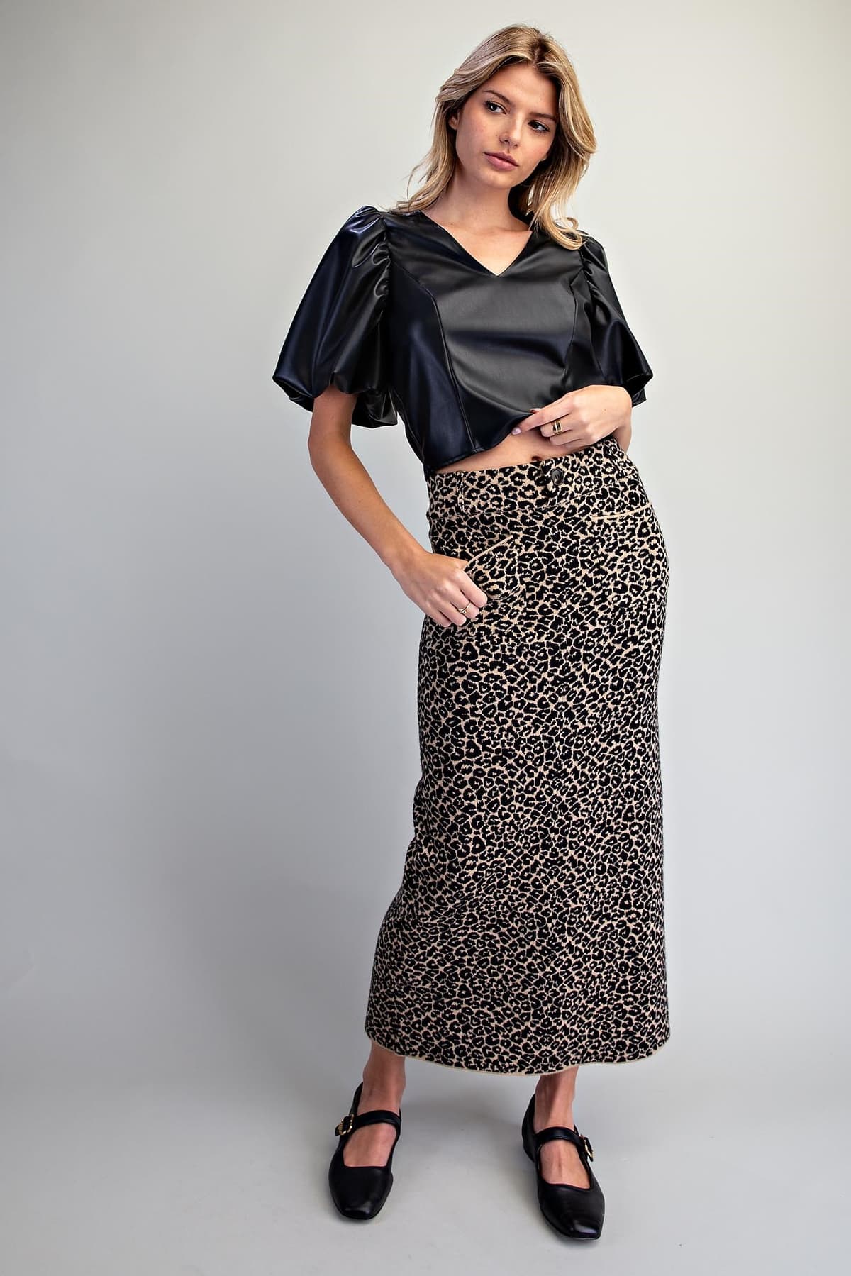 SHS15890 - LEOPARD