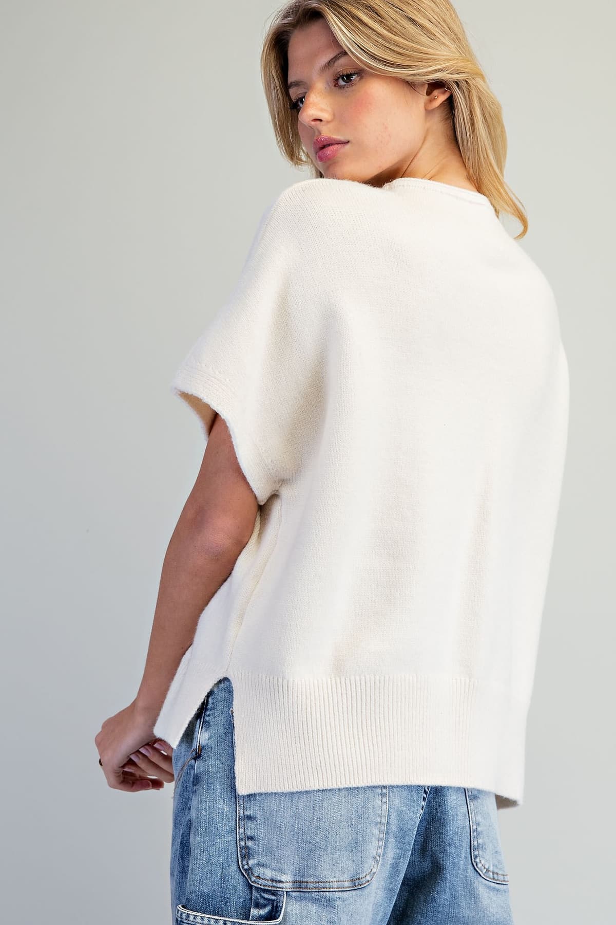 SK16334 - OFF WHITE