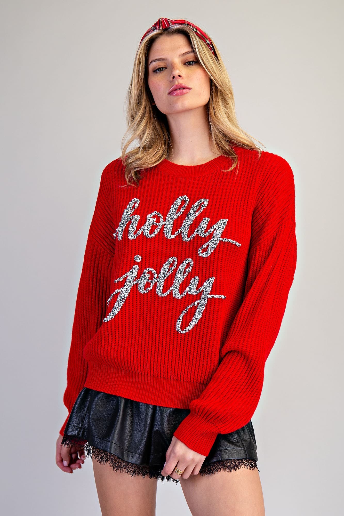 SH15945 - HOLLY RED