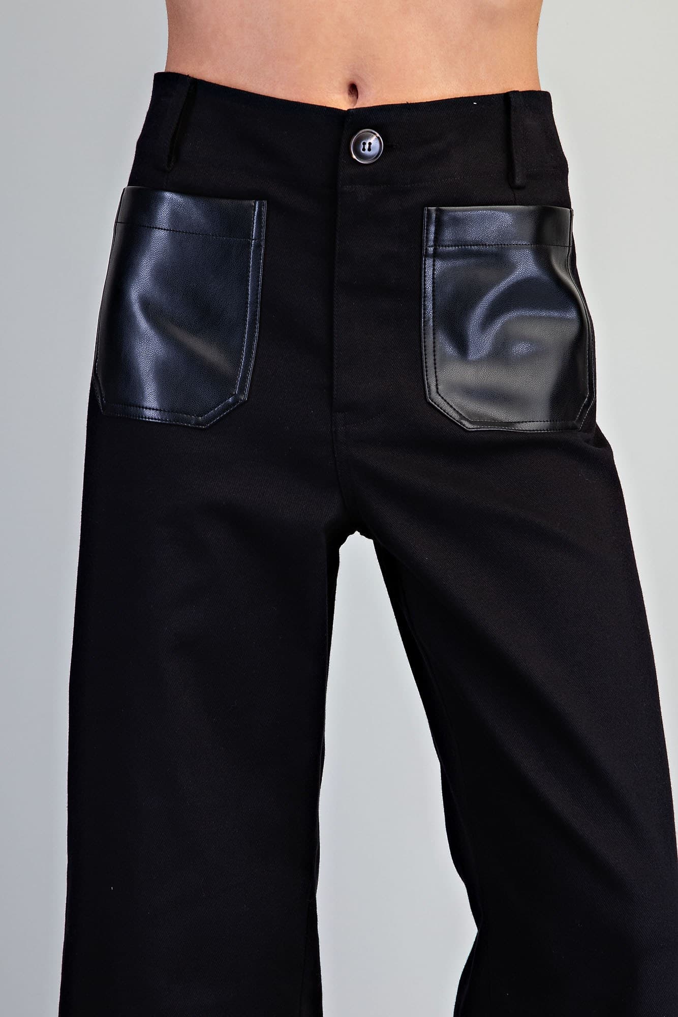 PK16892 - BLACK