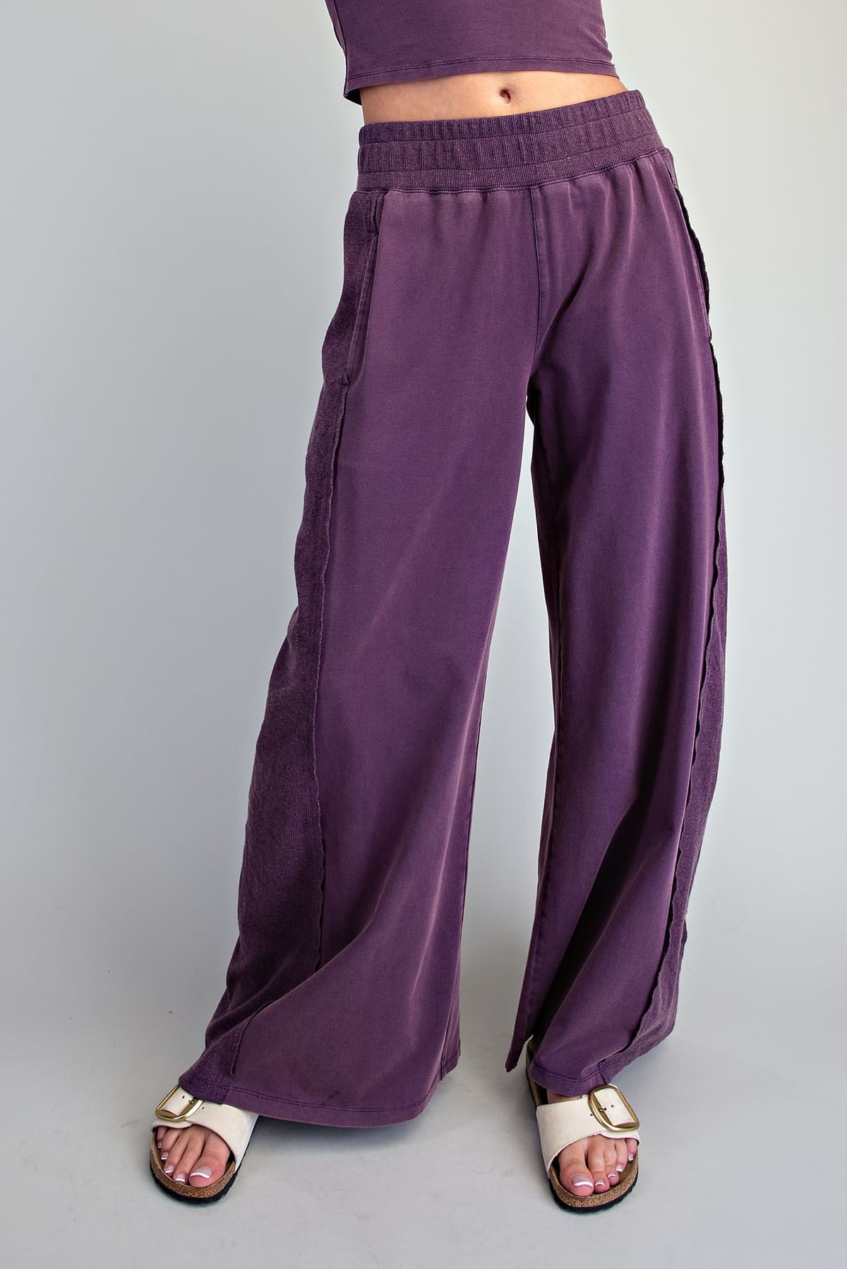 PK16568 - PLUM