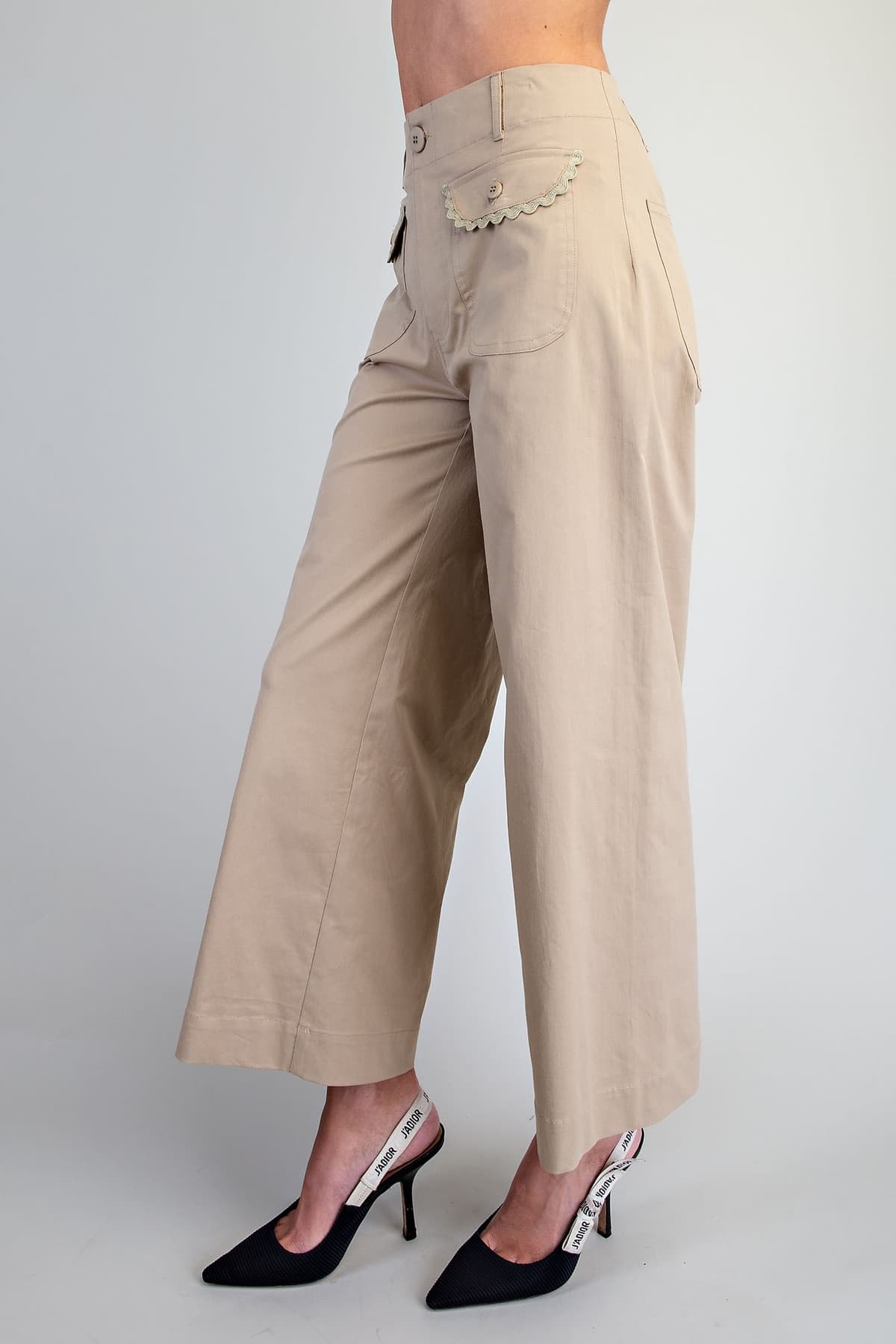 PK16587 - TAUPE